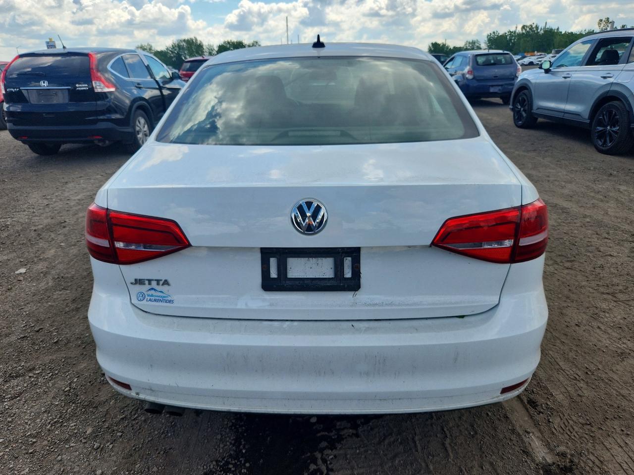 2015 Volkswagen Jetta Base White vin: 3VW1K7AJXFM422634