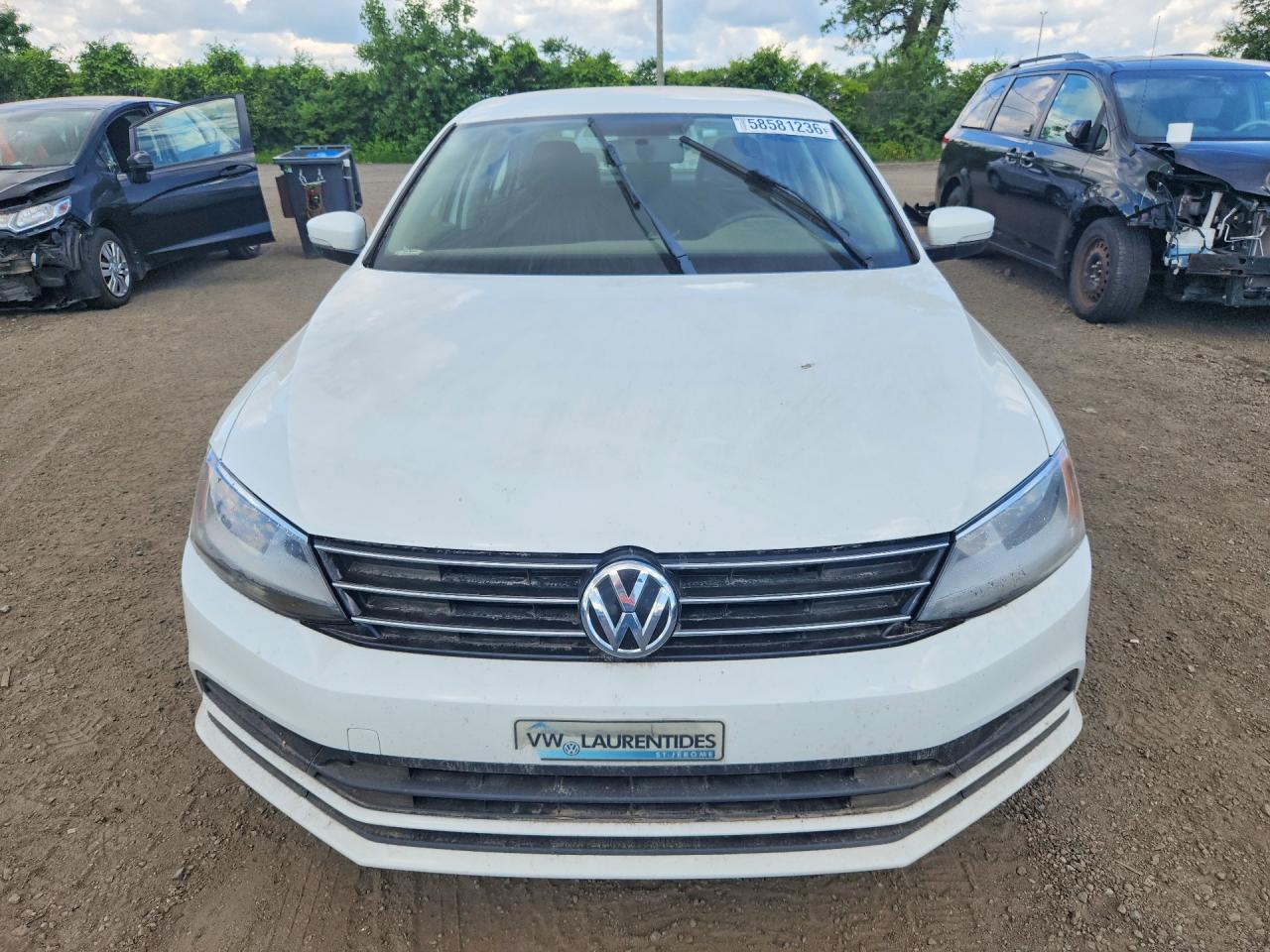 2015 Volkswagen Jetta Base White vin: 3VW1K7AJXFM422634