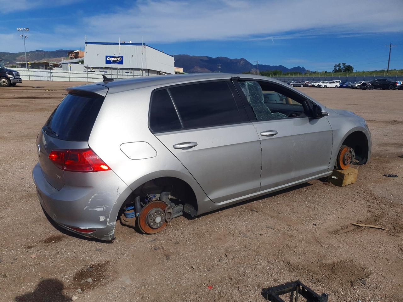2015 Volkswagen Golf Silver vin: 3VW217AU1FM014573