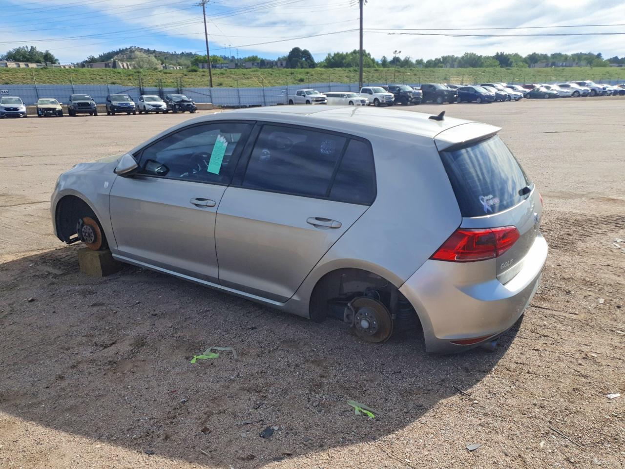 2015 Volkswagen Golf Silver vin: 3VW217AU1FM014573
