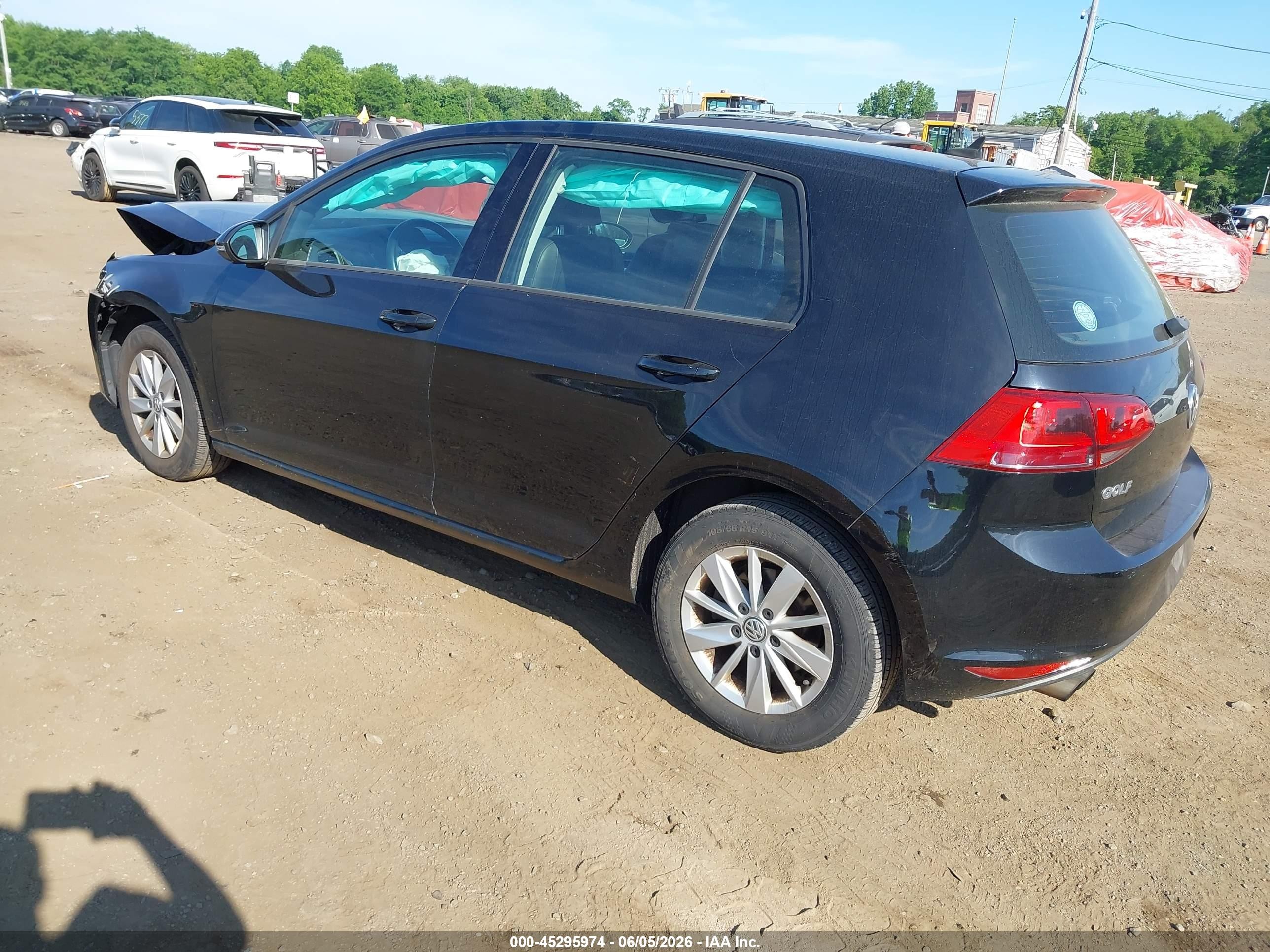 2015 Volkswagen Golf Tsi S 4-door Черный vin: 3VW217AU2FM082865