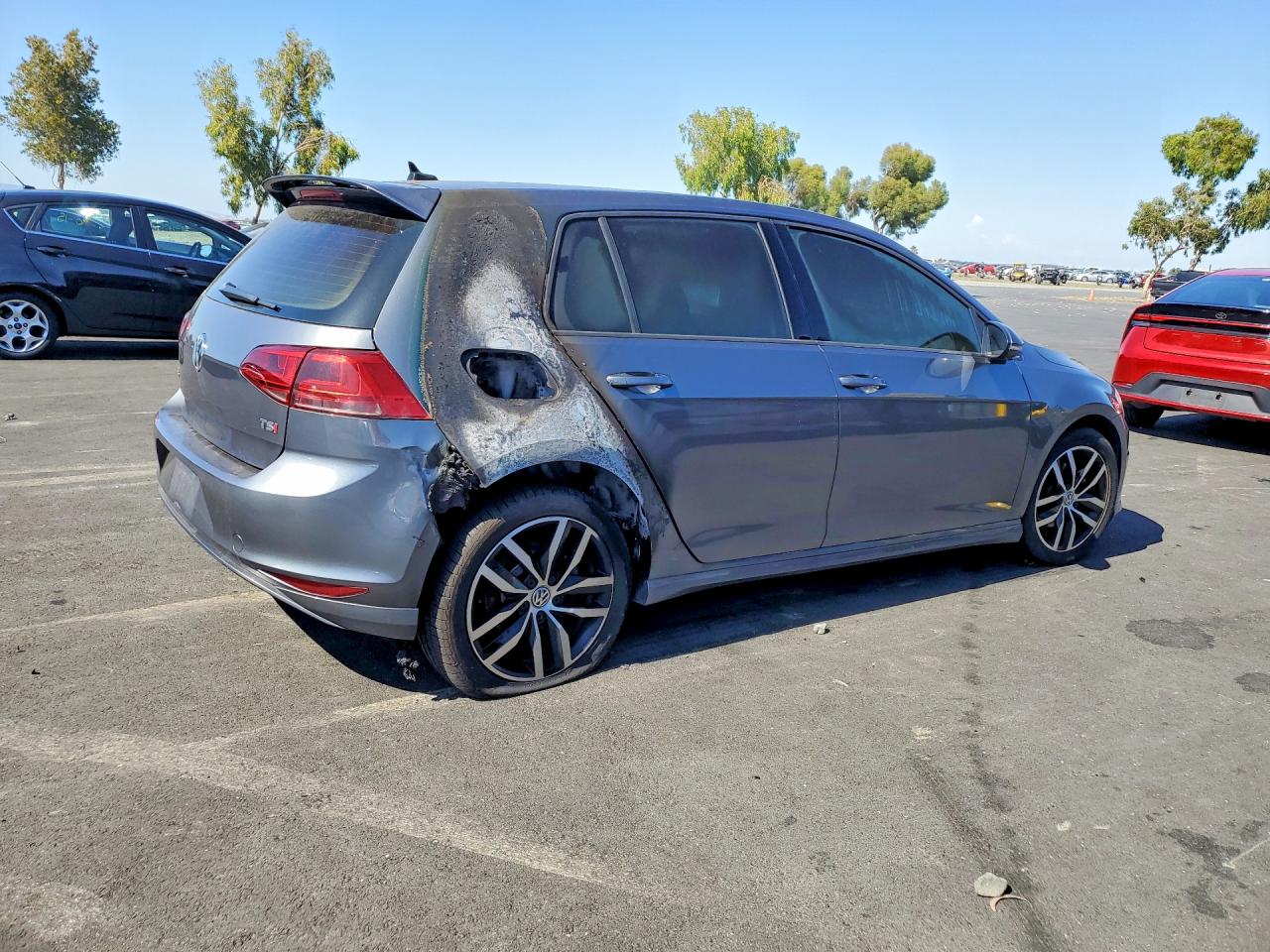 2015 Volkswagen Golf Charcoal vin: 3VW217AU3FM006748