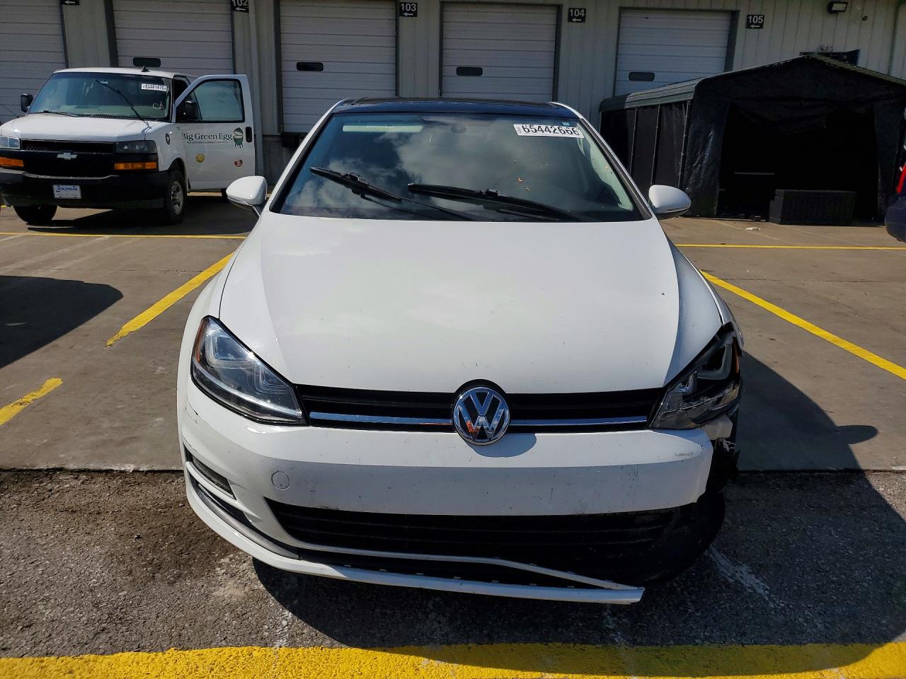 2015 Volkswagen Golf White vin: 3VW217AU4FM044778