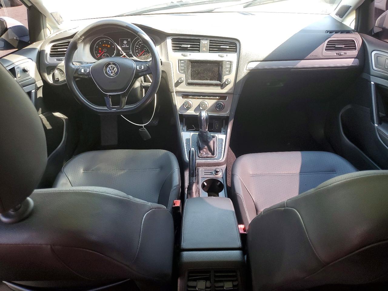 2015 Volkswagen Golf White vin: 3VW217AU4FM044778