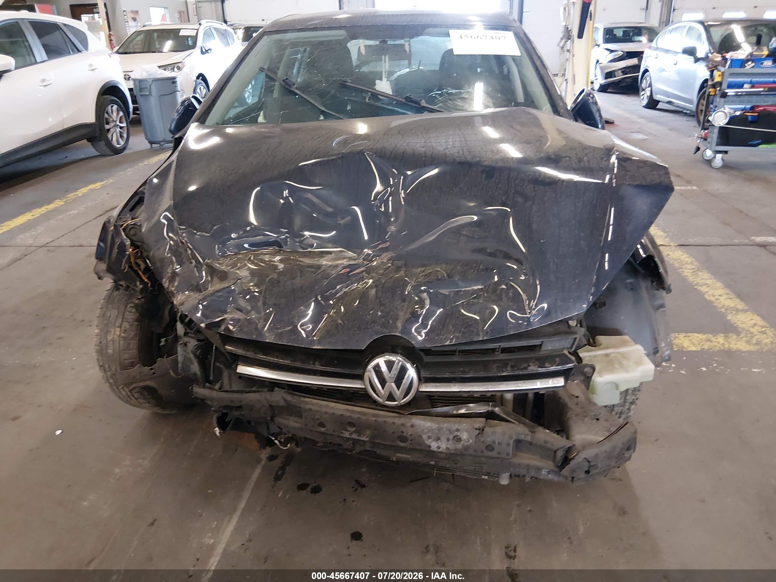 2015 Volkswagen Golf Tsi S 4-door Blue vin: 3VW217AU8FM087004