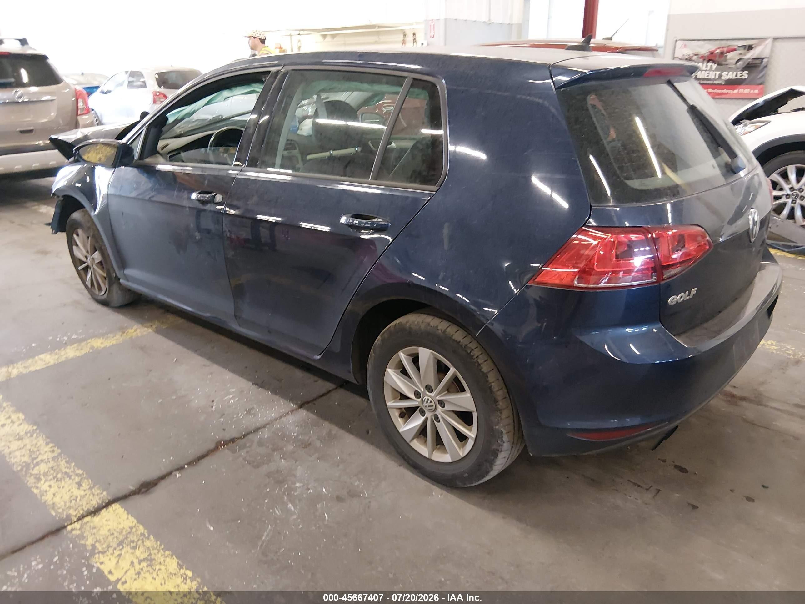 2015 Volkswagen Golf Tsi S 4-door Blue vin: 3VW217AU8FM087004