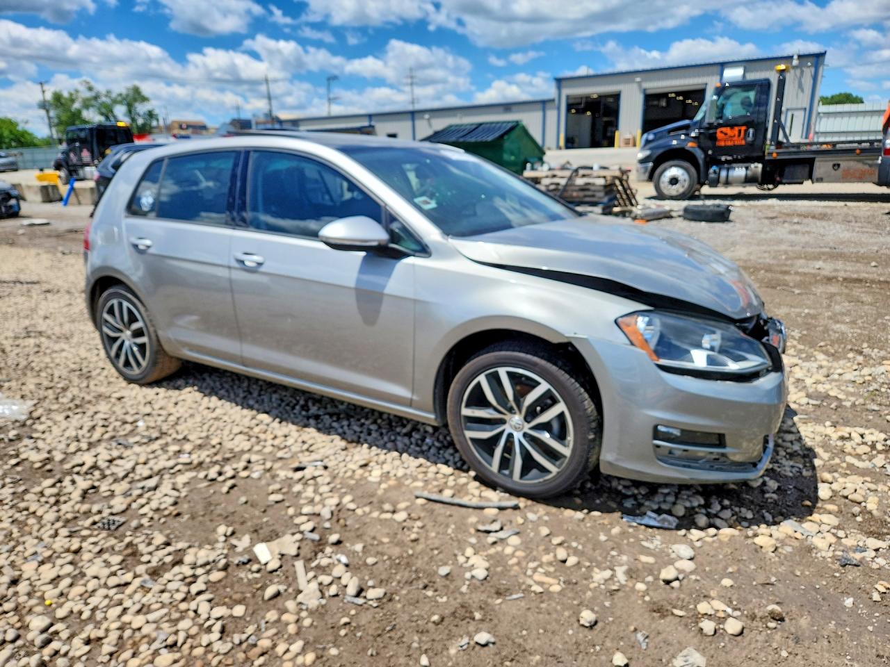 2015 Volkswagen Golf Silver vin: 3VW217AU9FM023554