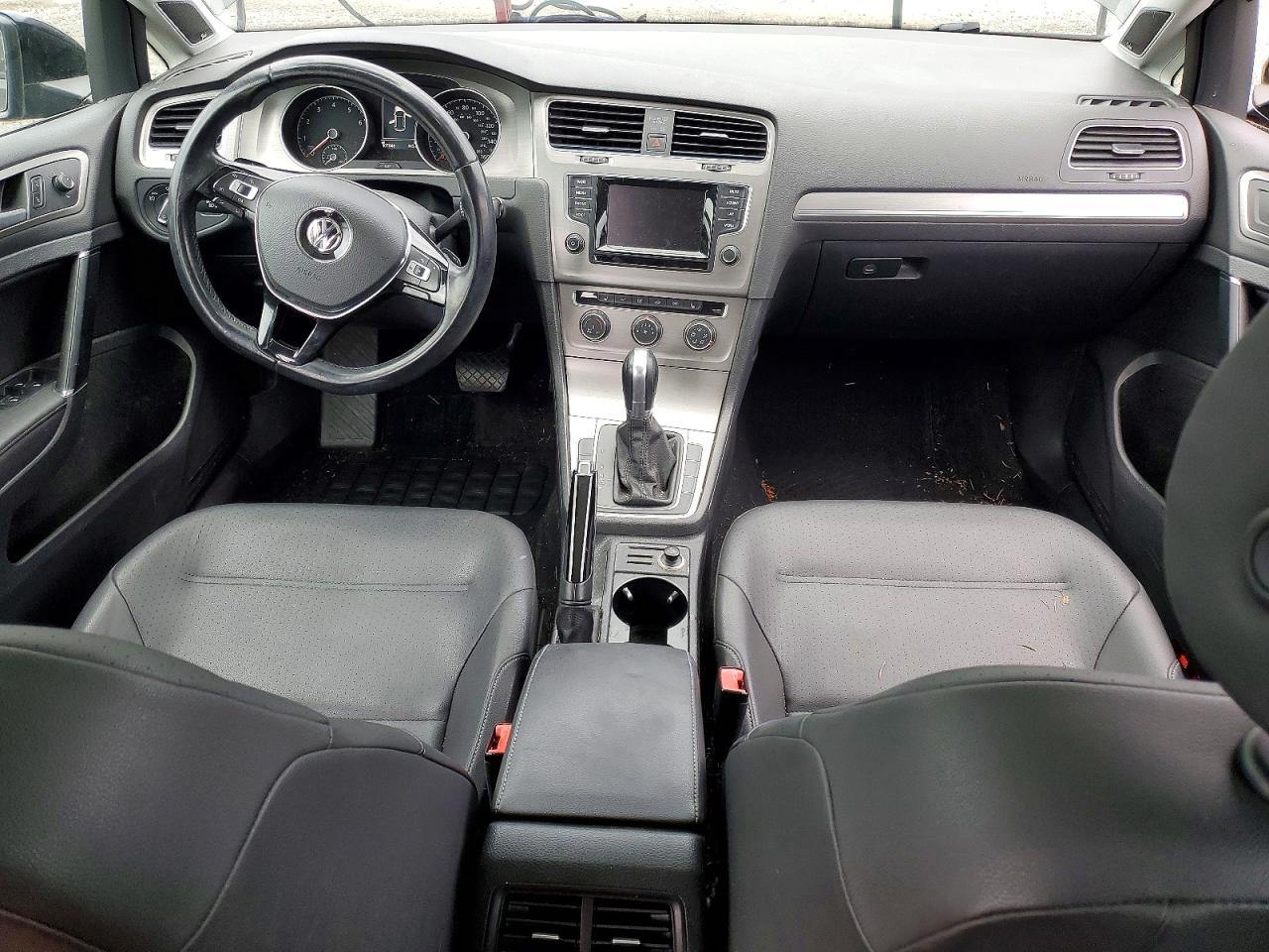 2015 Volkswagen Golf Черный vin: 3VW217AUXFM038600