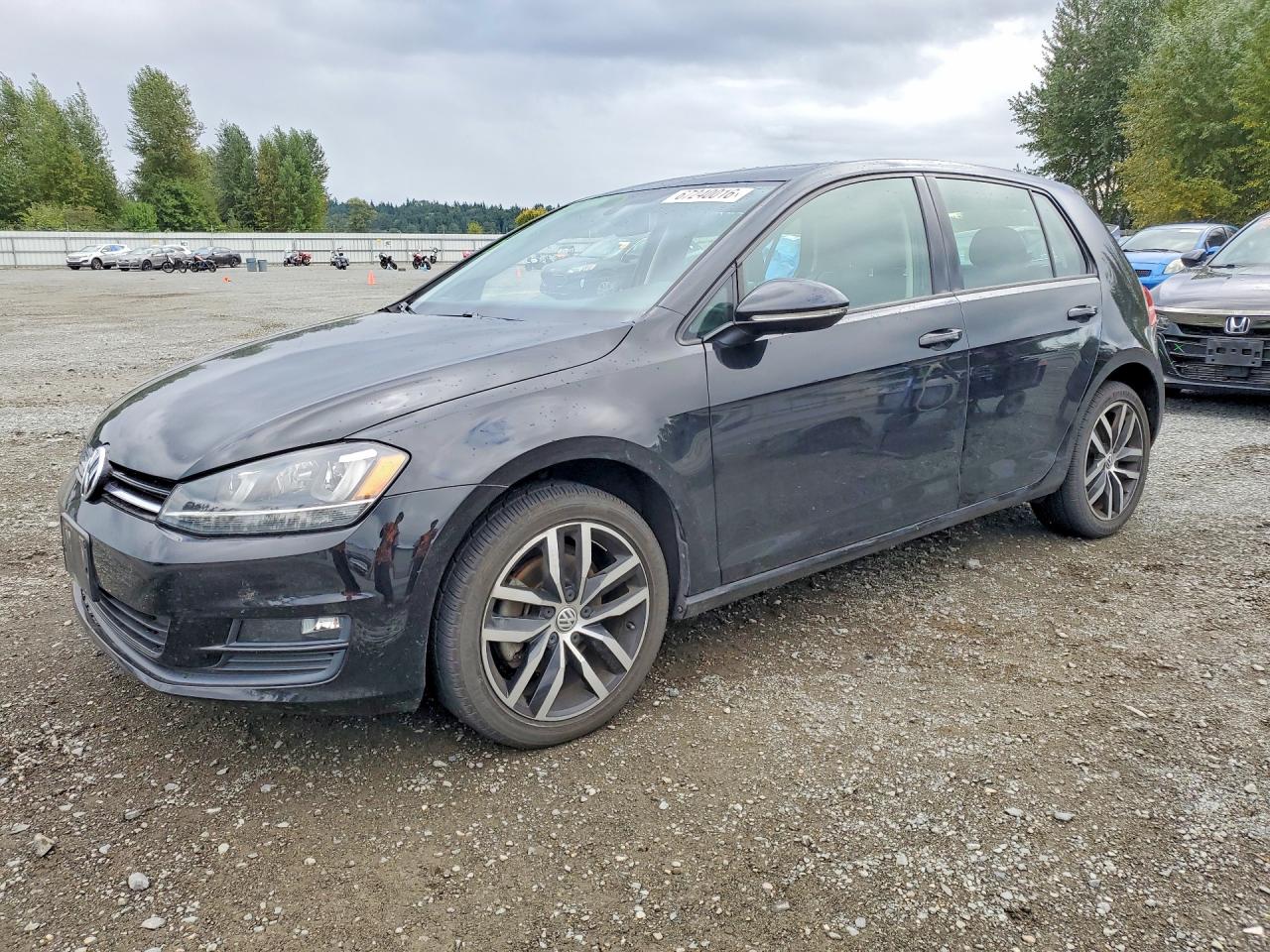3VW217AUXFM038600