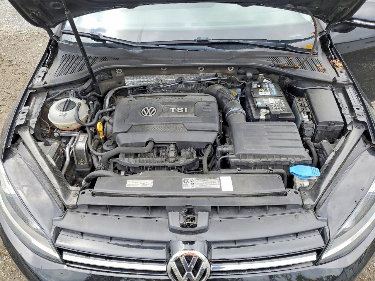 2015 Volkswagen Golf Черный vin: 3VW217AUXFM038600