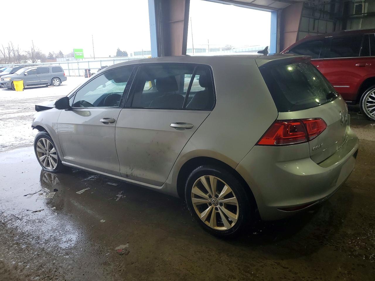 2015 Volkswagen Golf Tdi Серебряный vin: 3VW2A7AU5FM094511
