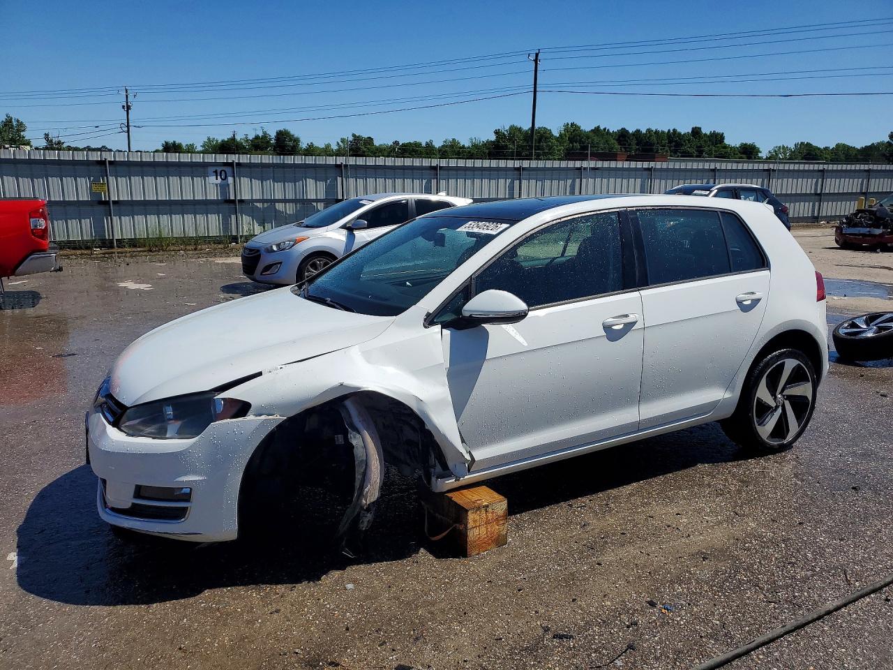 3VW2A7AU7FM012777