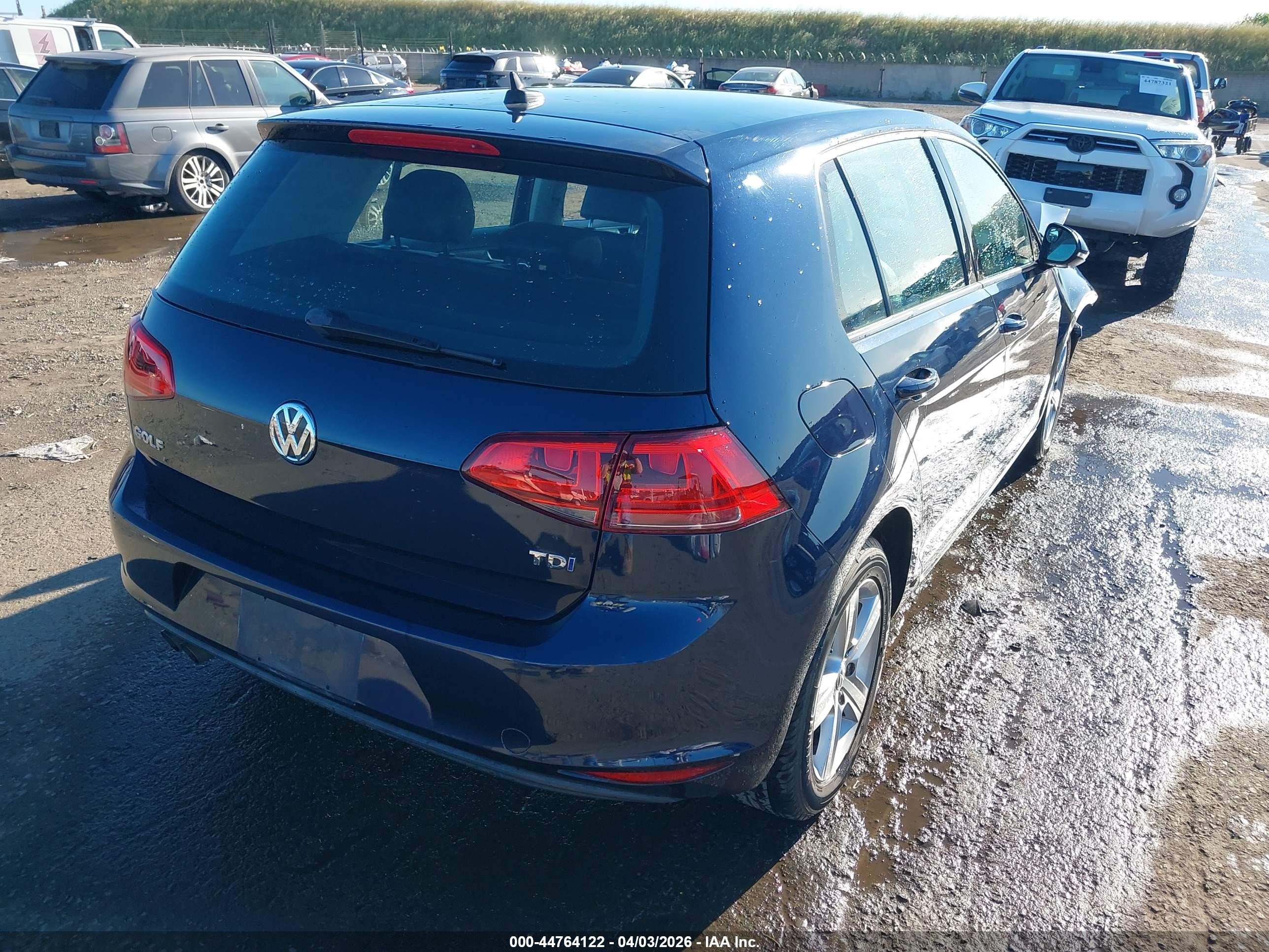 2015 Volkswagen Golf Tdi S 4-door Blue vin: 3VW2A7AU7FM034326