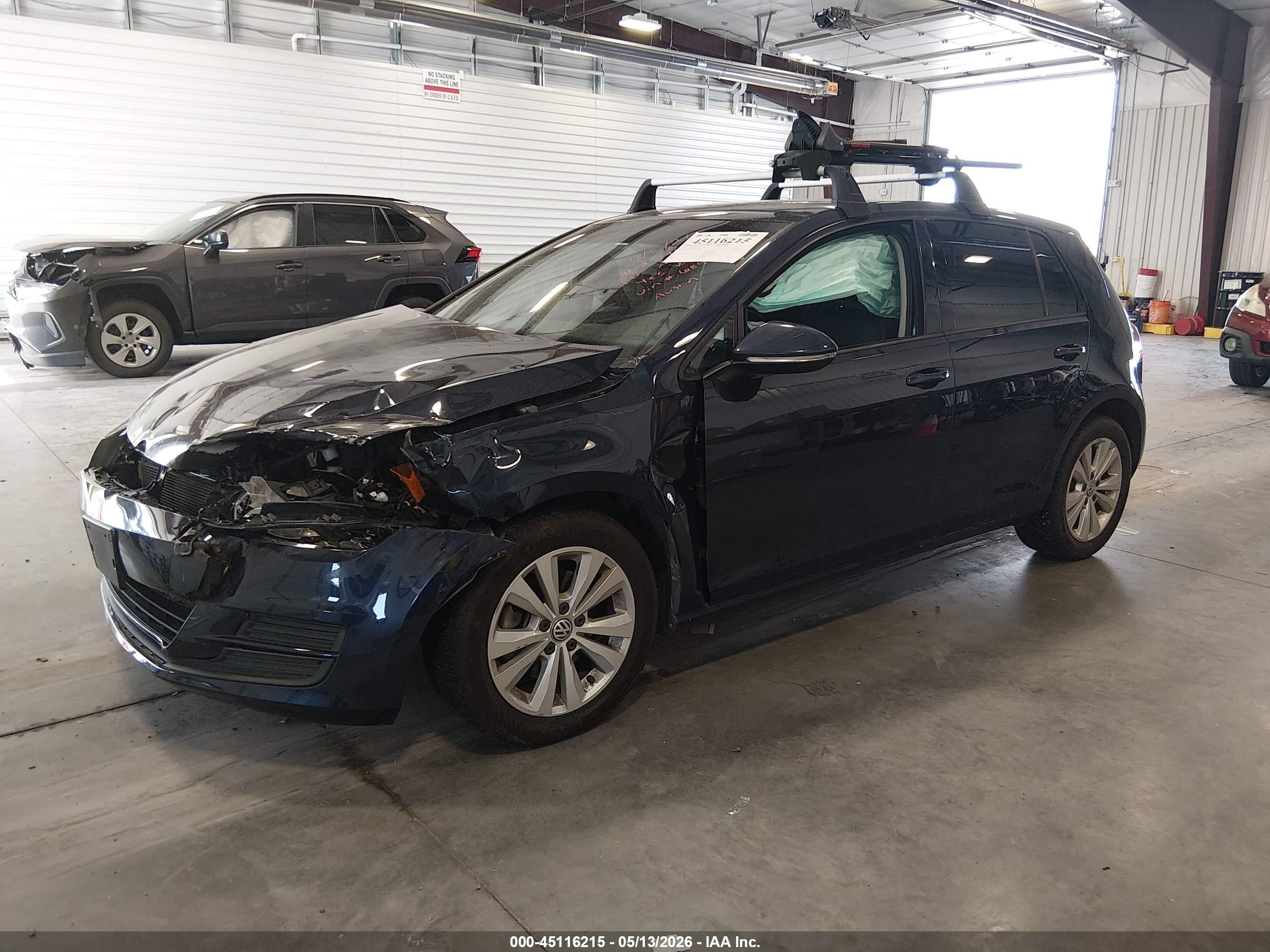 2015 Volkswagen Golf Tdi S 4-door Blue vin: 3VW2A7AU7FM046847