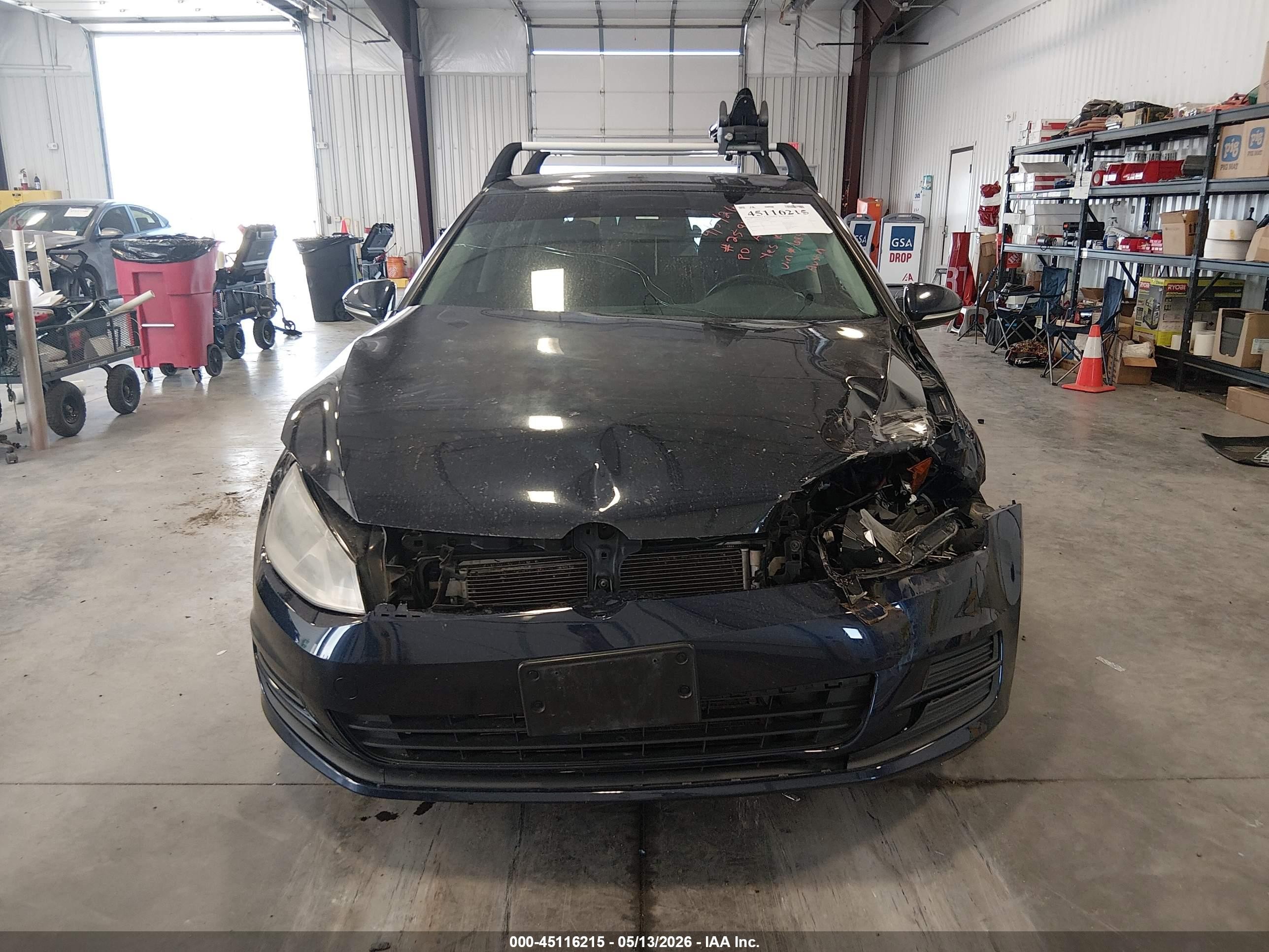 2015 Volkswagen Golf Tdi S 4-door Blue vin: 3VW2A7AU7FM046847
