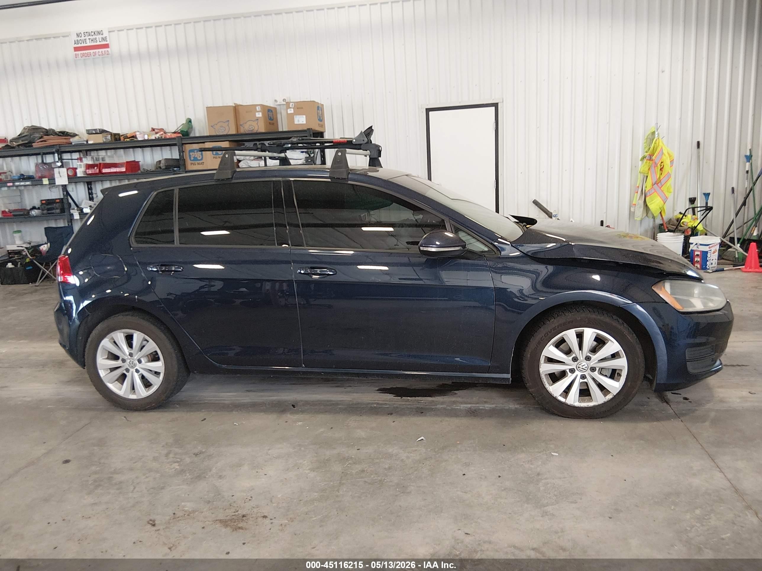 2015 Volkswagen Golf Tdi S 4-door Blue vin: 3VW2A7AU7FM046847