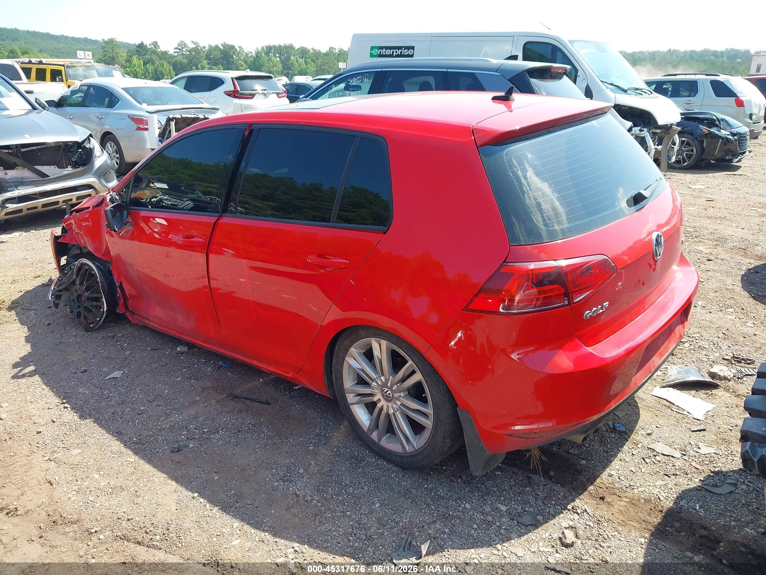 2015 Volkswagen Golf Tdi Se 4-door Red vin: 3VW2A7AUXFM050889