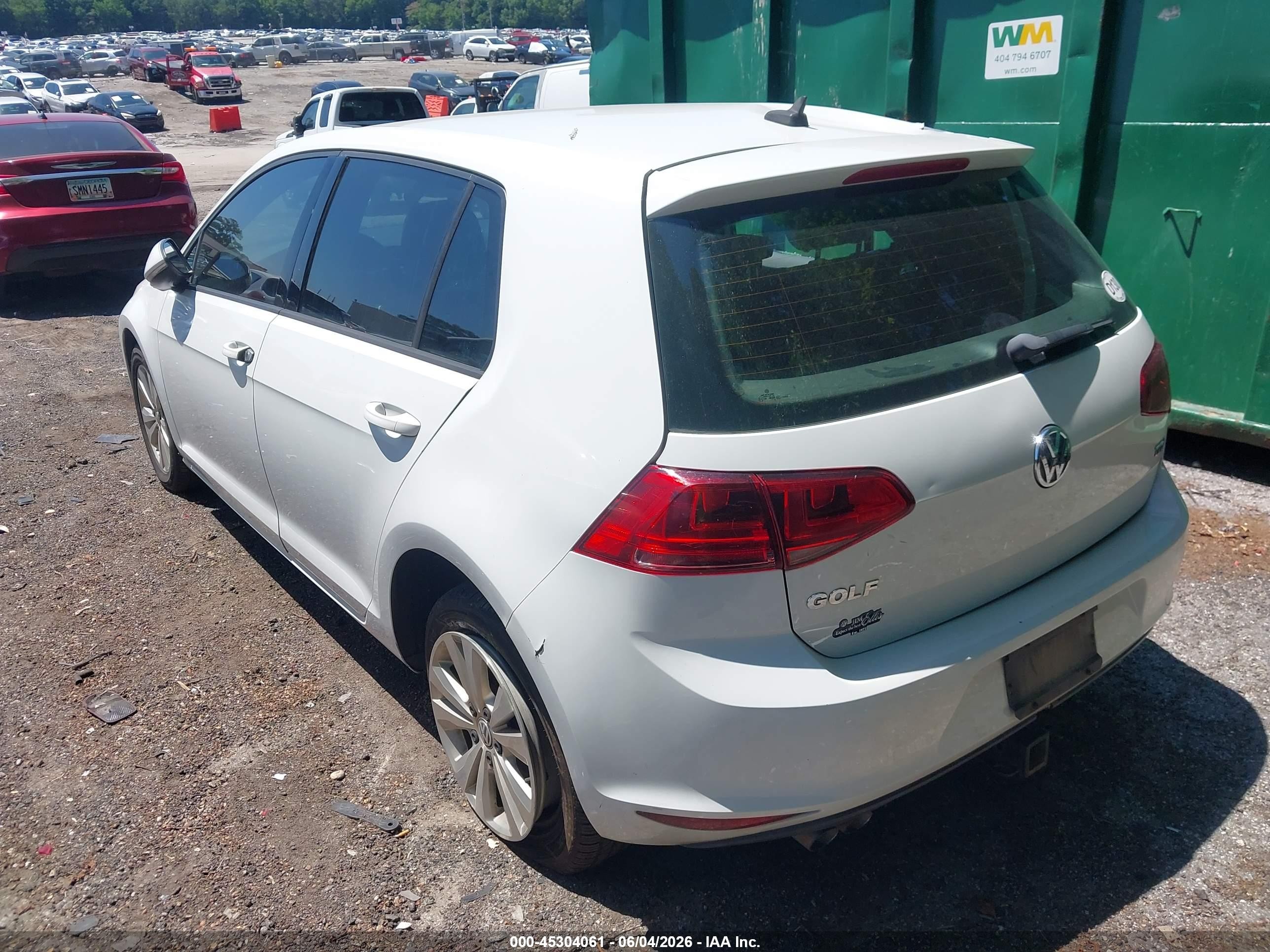 2015 Volkswagen Golf Tdi S 4-door White vin: 3VW2A7AUXFM079583