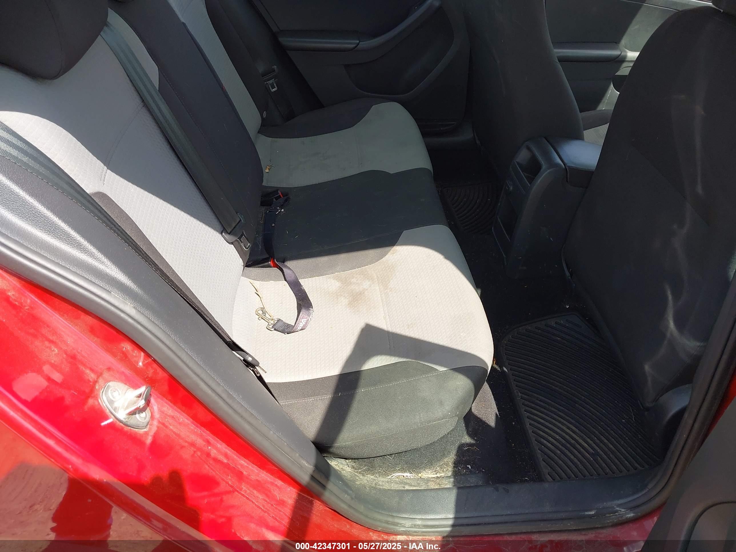2017 Volkswagen Jetta 1.4t S Red vin: 3VW2B7AJ0HM389750