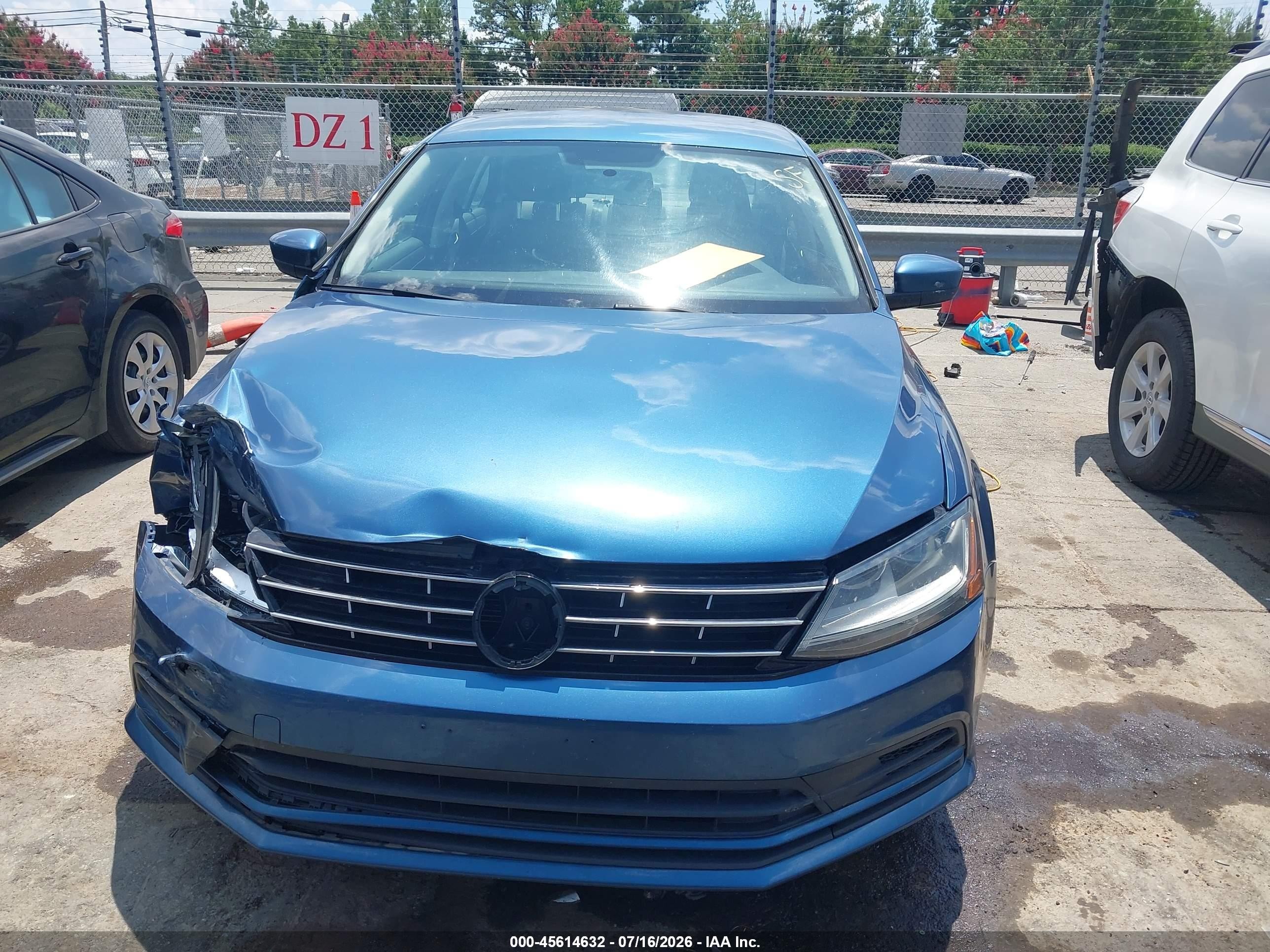 2018 Volkswagen Jetta 1.4t S Blue vin: 3VW2B7AJ0JM258131