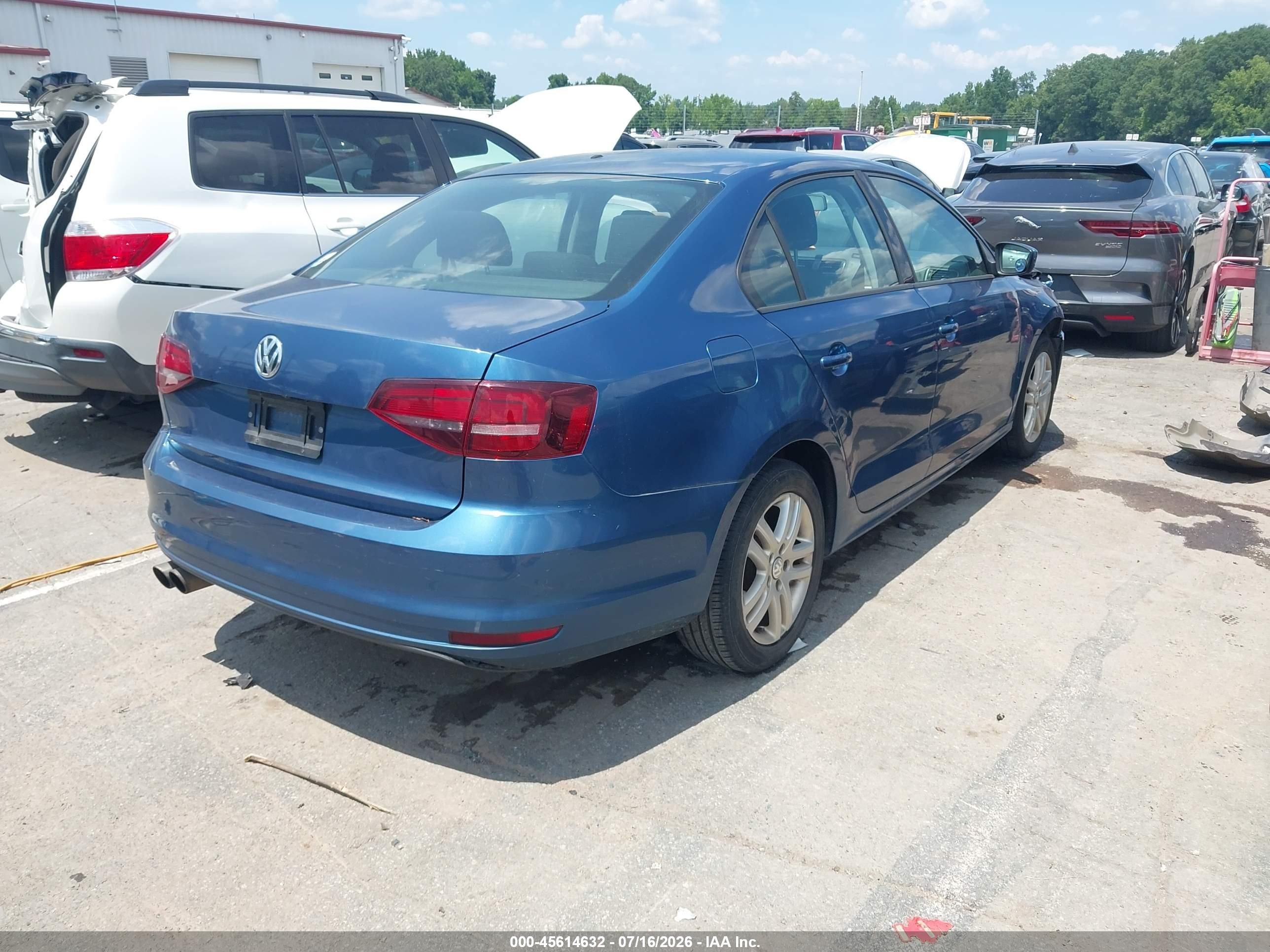 2018 Volkswagen Jetta 1.4t S Blue vin: 3VW2B7AJ0JM258131