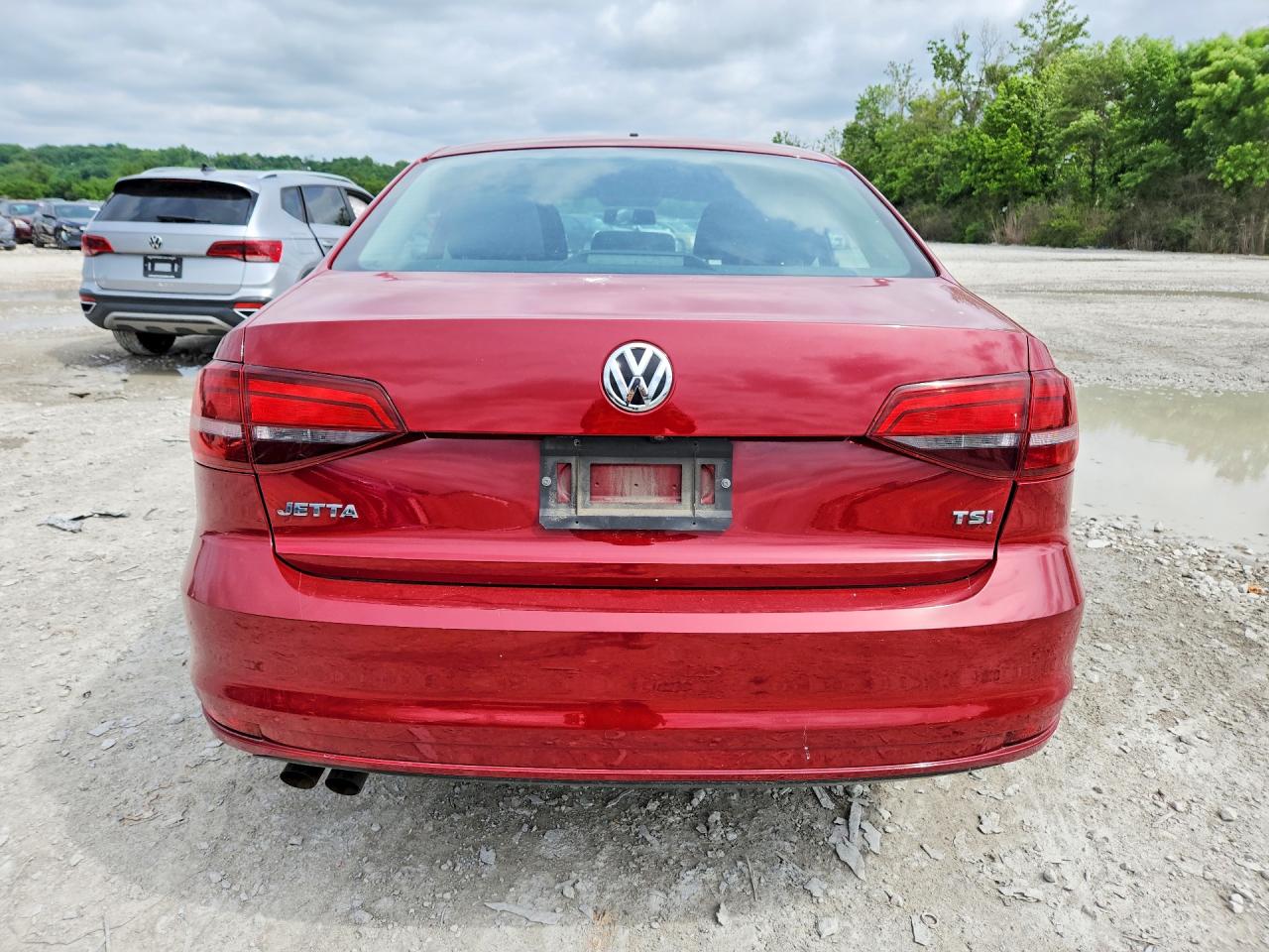 2017 Volkswagen Jetta S Красный vin: 3VW2B7AJ1HM284232