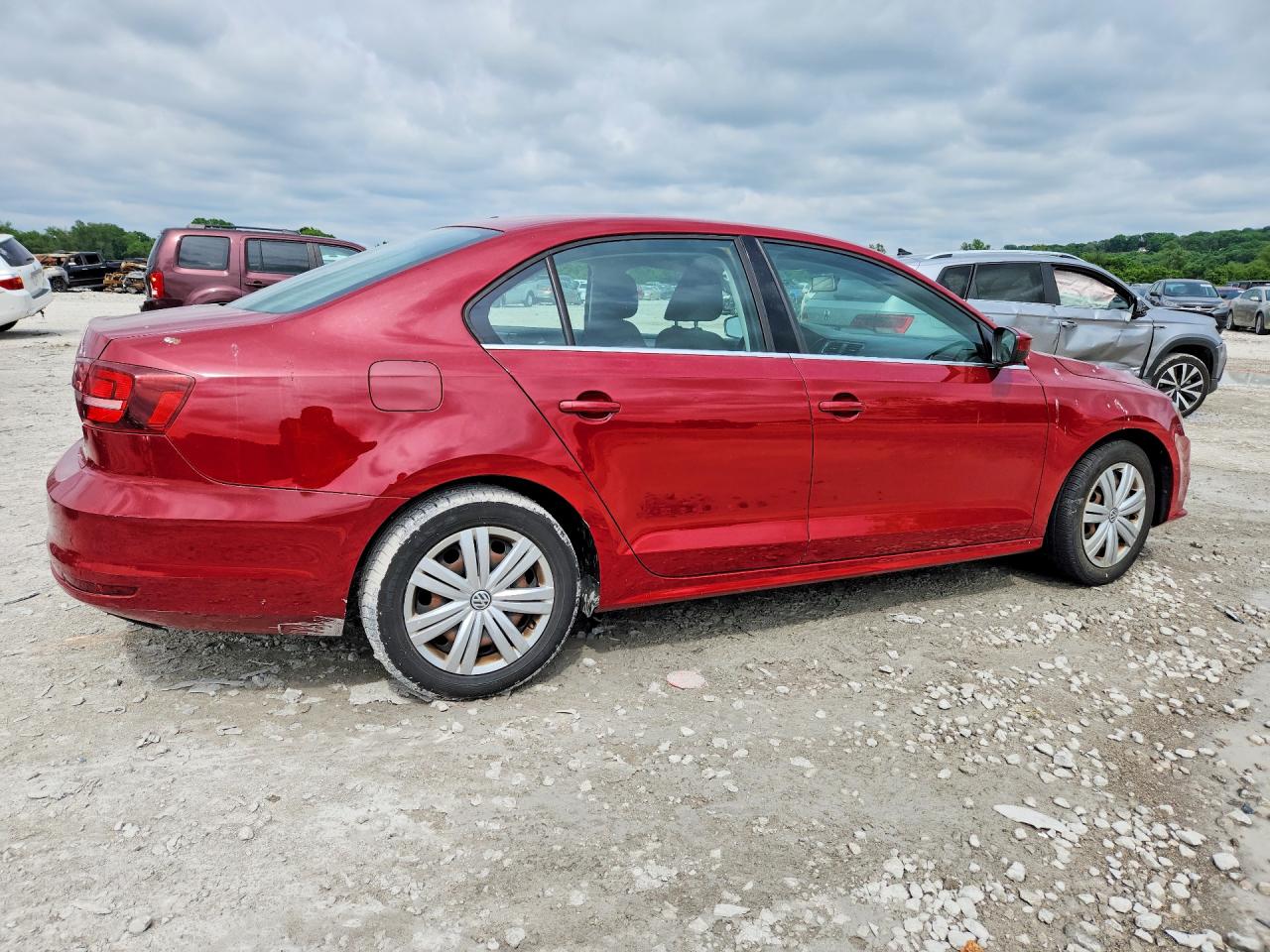 2017 Volkswagen Jetta S Красный vin: 3VW2B7AJ1HM284232