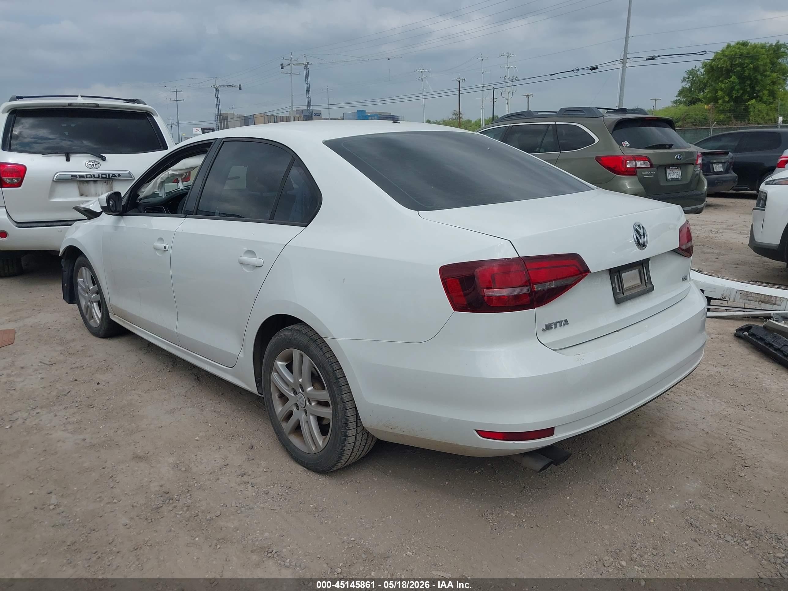 2018 Volkswagen Jetta 1.4t S Белый vin: 3VW2B7AJ2JM253075
