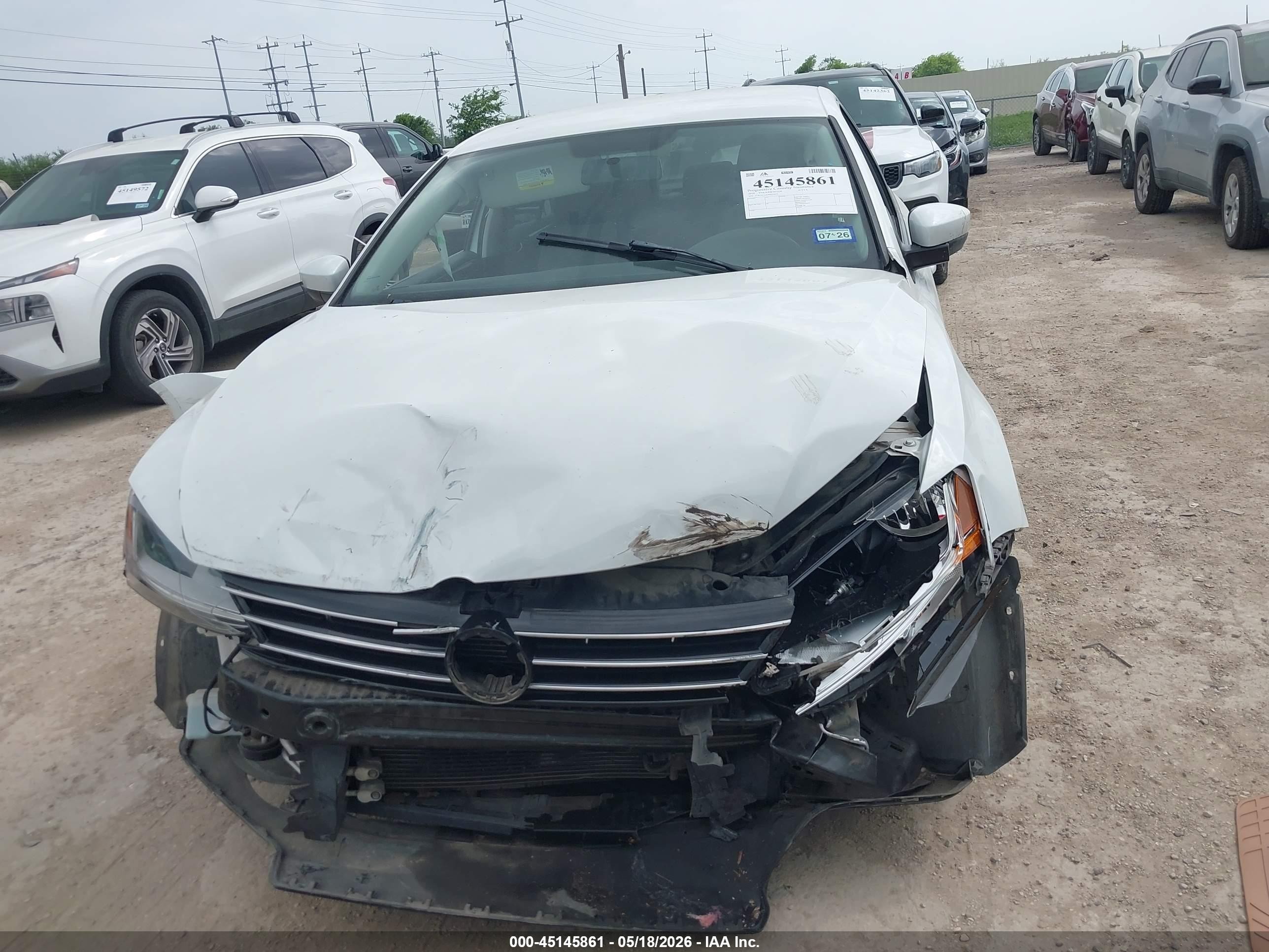 2018 Volkswagen Jetta 1.4t S Белый vin: 3VW2B7AJ2JM253075