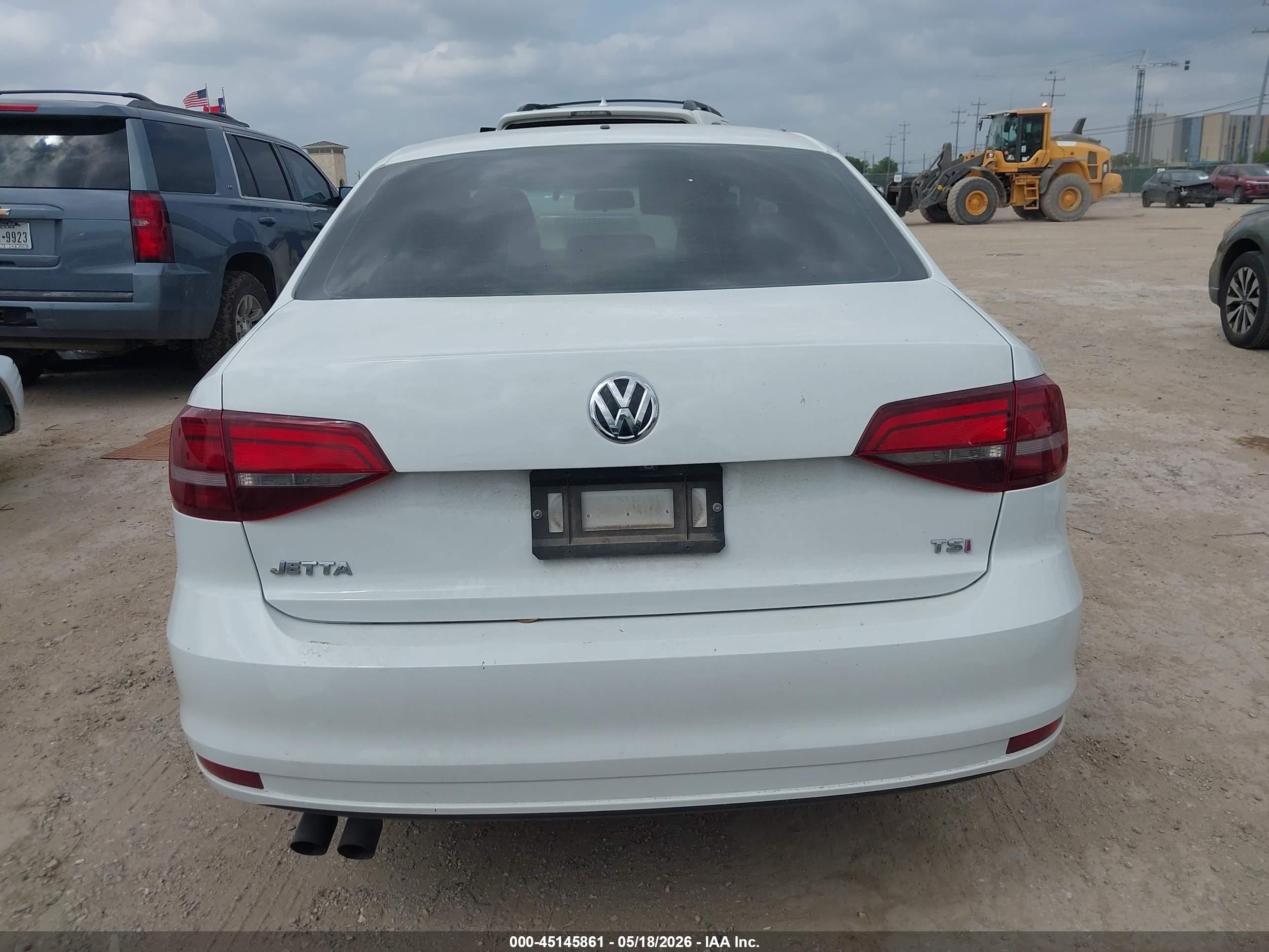 2018 Volkswagen Jetta 1.4t S Белый vin: 3VW2B7AJ2JM253075