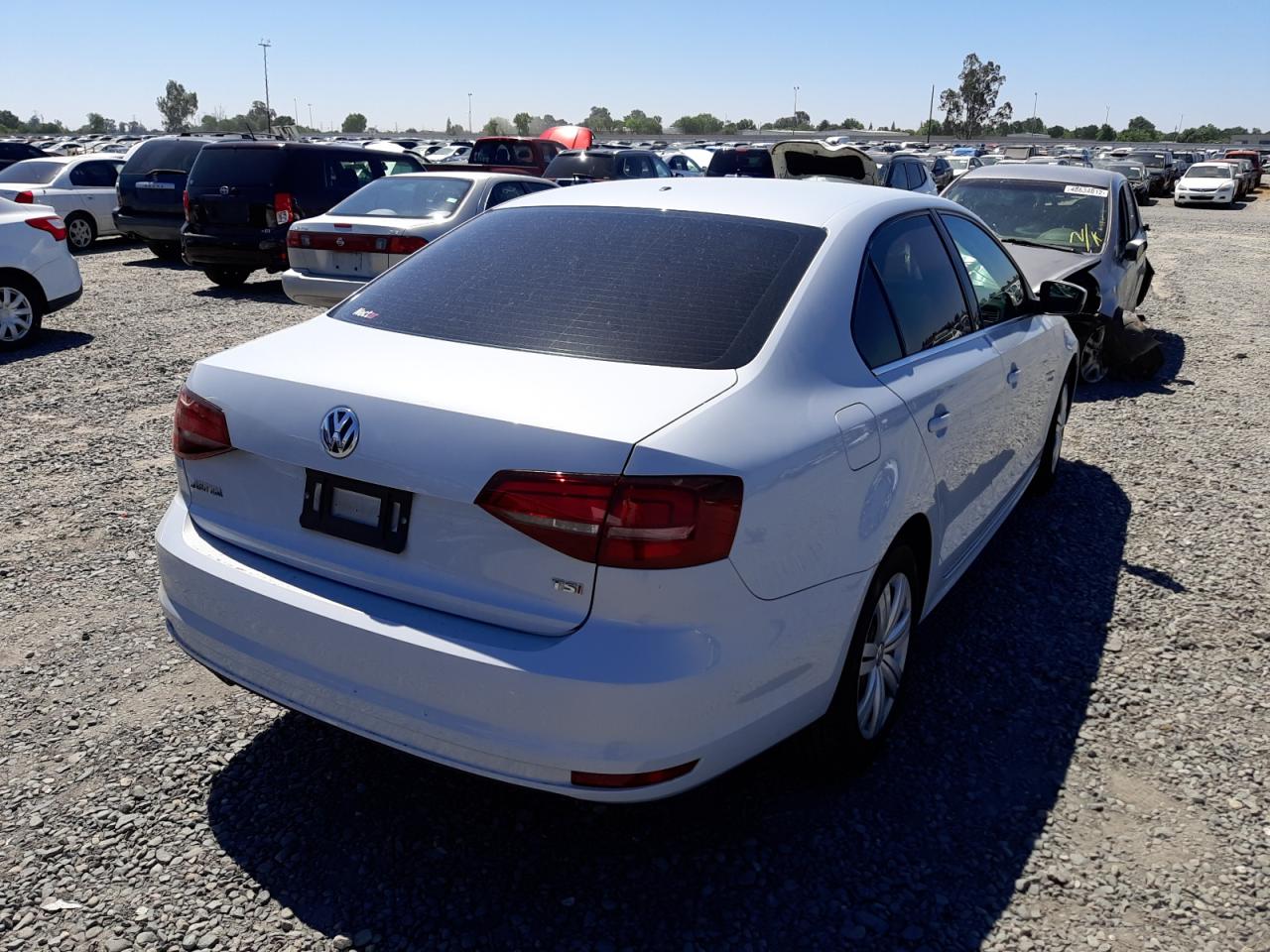 2017 Volkswagen Jetta S White vin: 3VW2B7AJ4HM298822