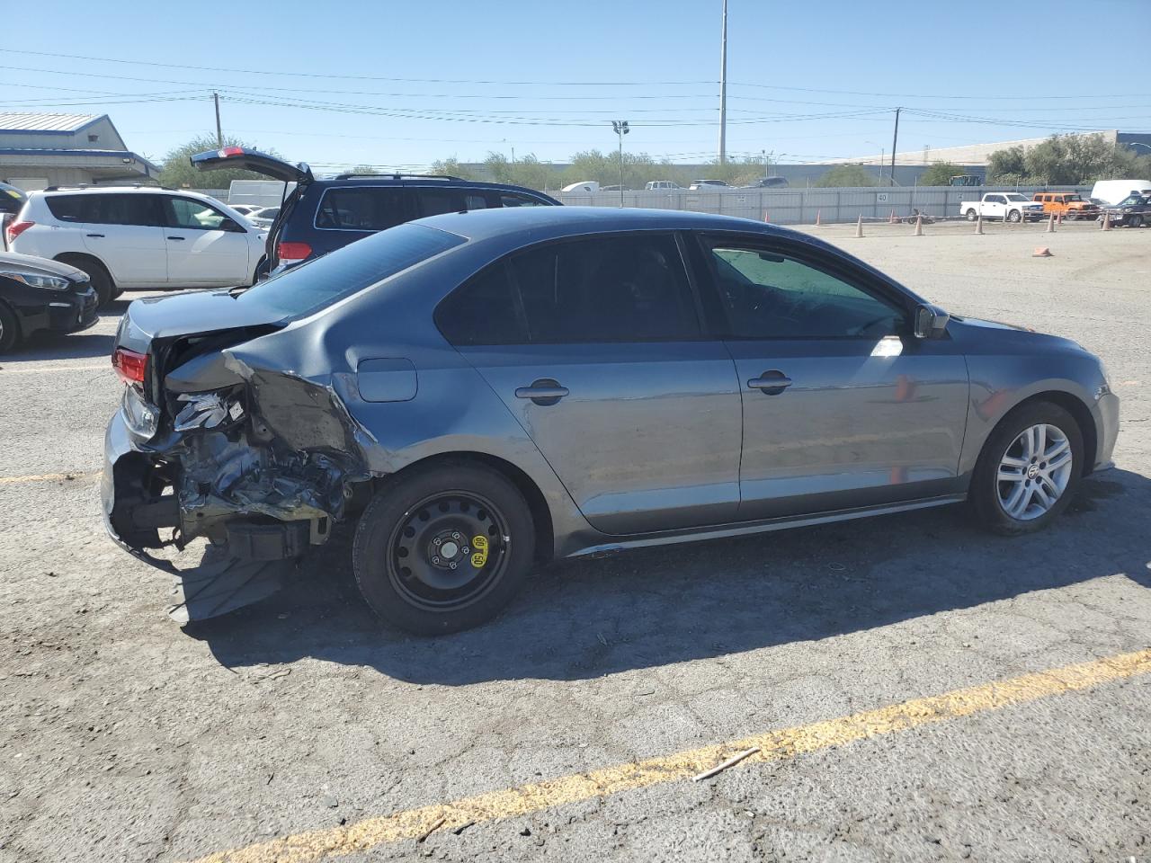 2018 Volkswagen Jetta S Серый vin: 3VW2B7AJ4JM232695