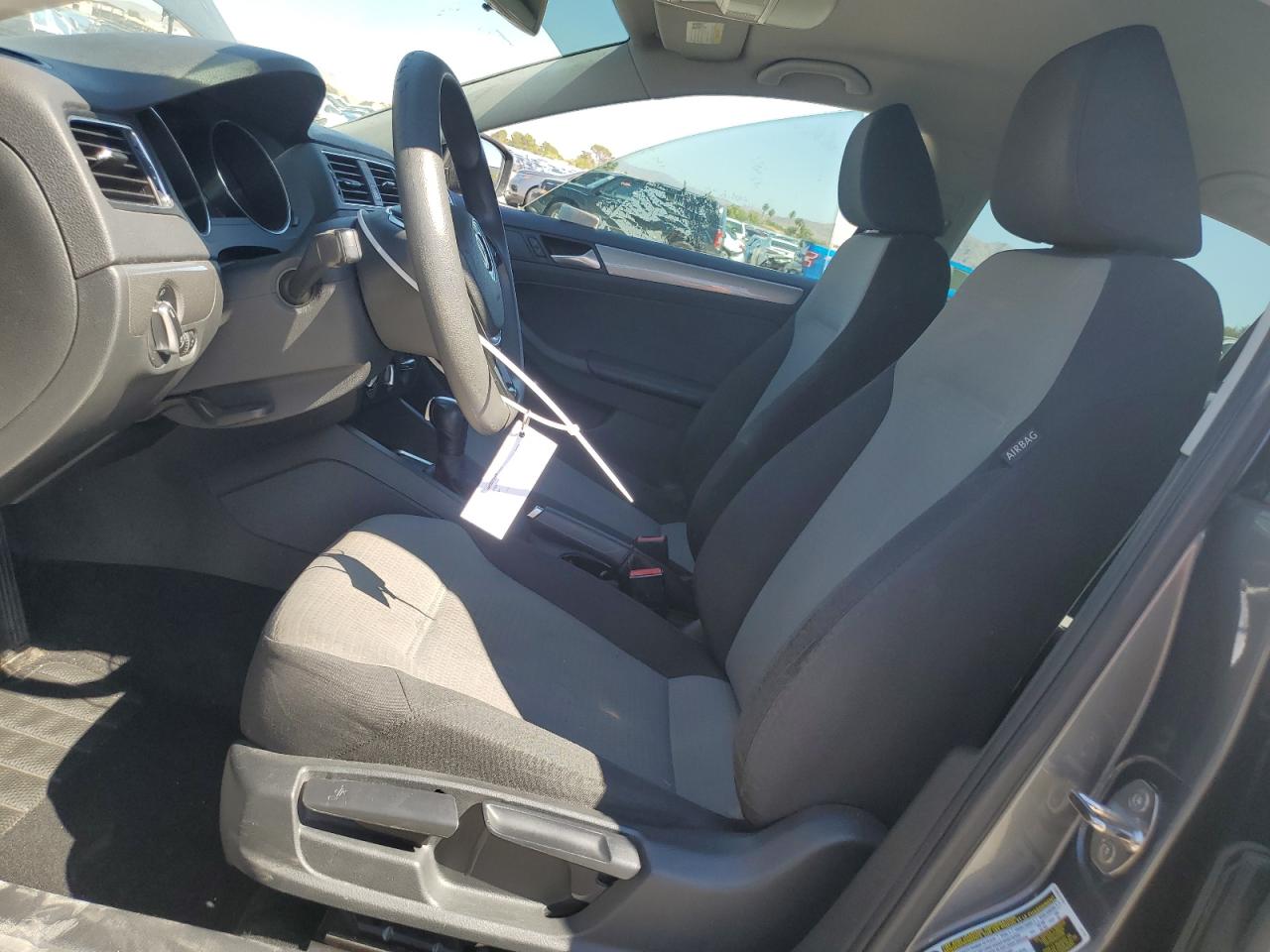 2018 Volkswagen Jetta S Серый vin: 3VW2B7AJ4JM232695