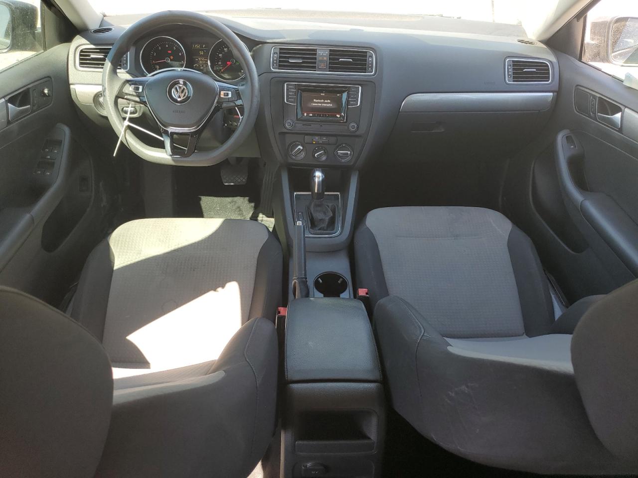 2018 Volkswagen Jetta S Серый vin: 3VW2B7AJ4JM232695