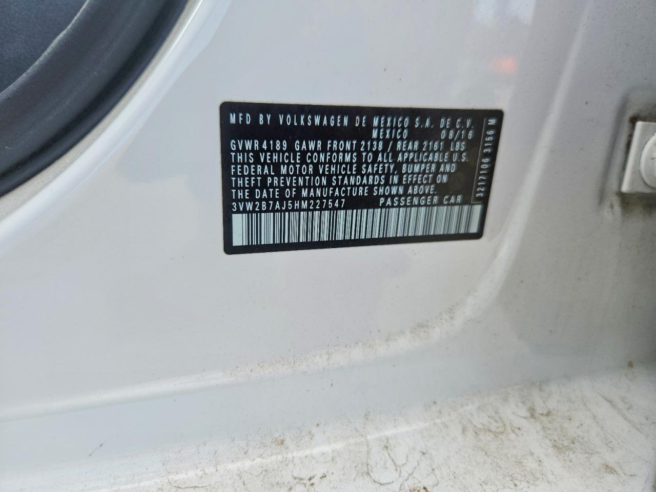 2017 Volkswagen Jetta S White vin: 3VW2B7AJ5HM227547