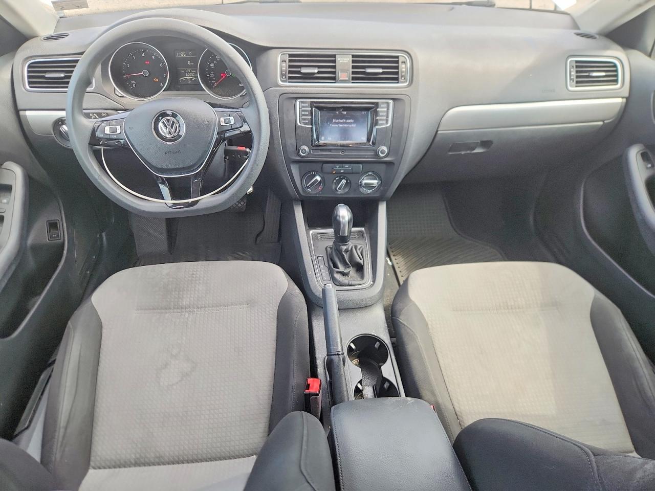 2017 Volkswagen Jetta S White vin: 3VW2B7AJ5HM227547