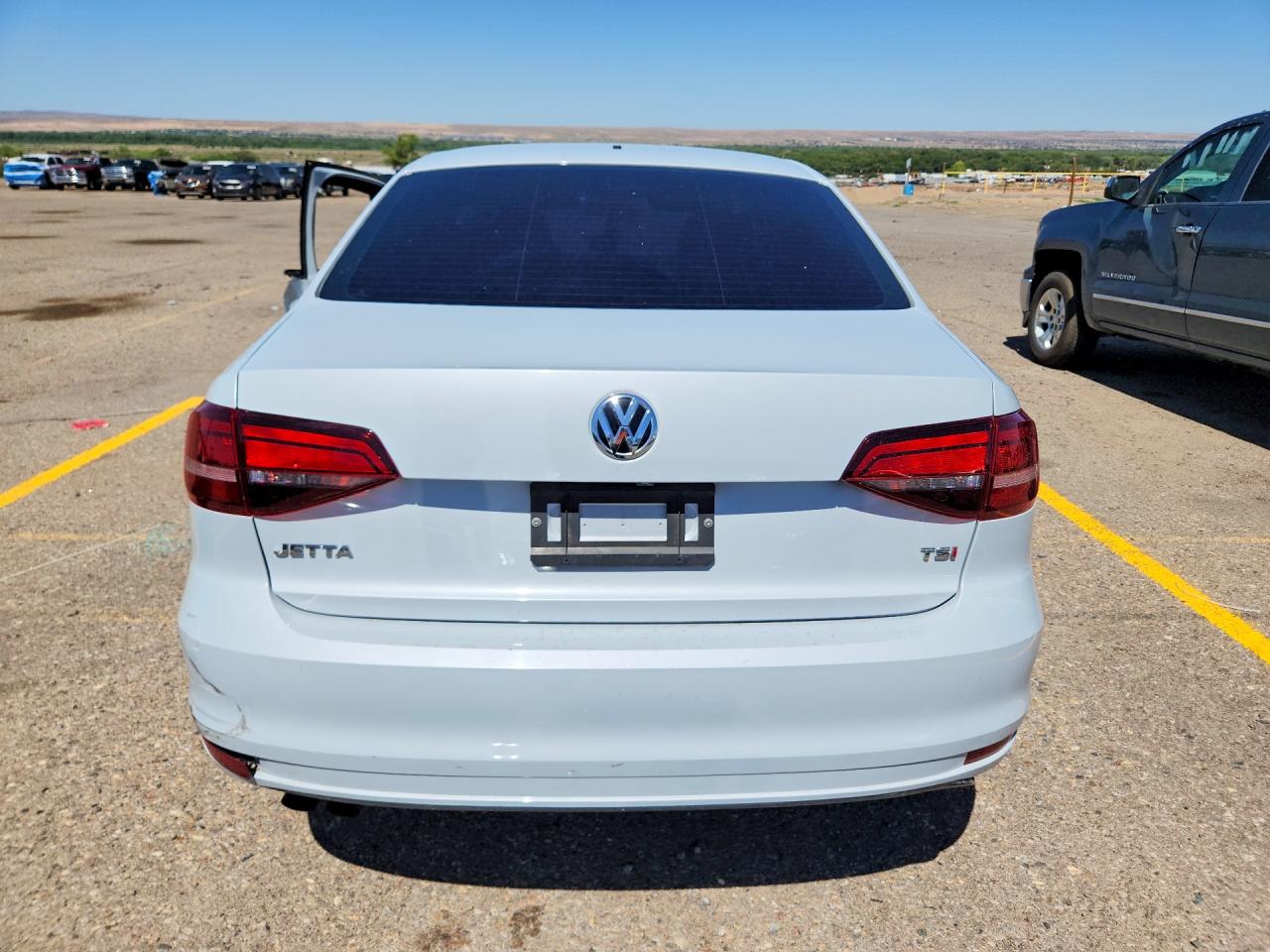2017 Volkswagen Jetta S White vin: 3VW2B7AJ6HM407149