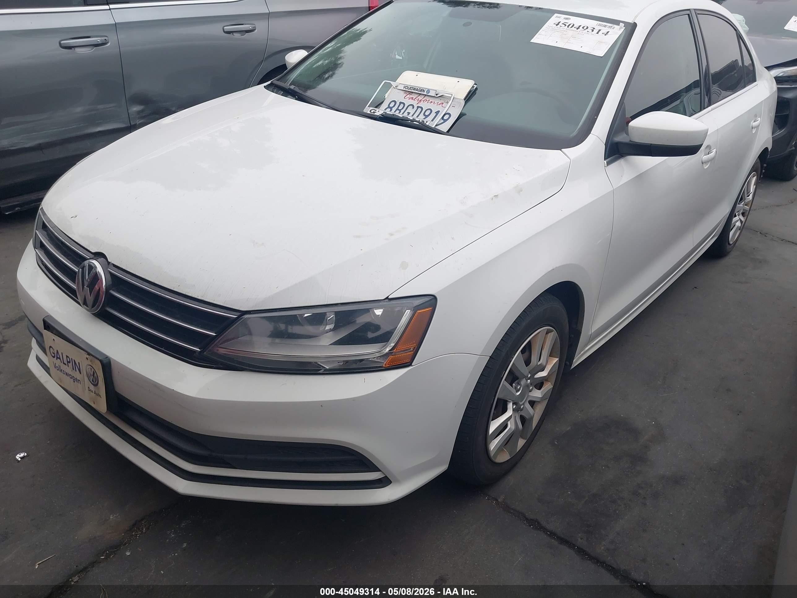 2017 Volkswagen Jetta 1.4t S Белый vin: 3VW2B7AJ7HM396159