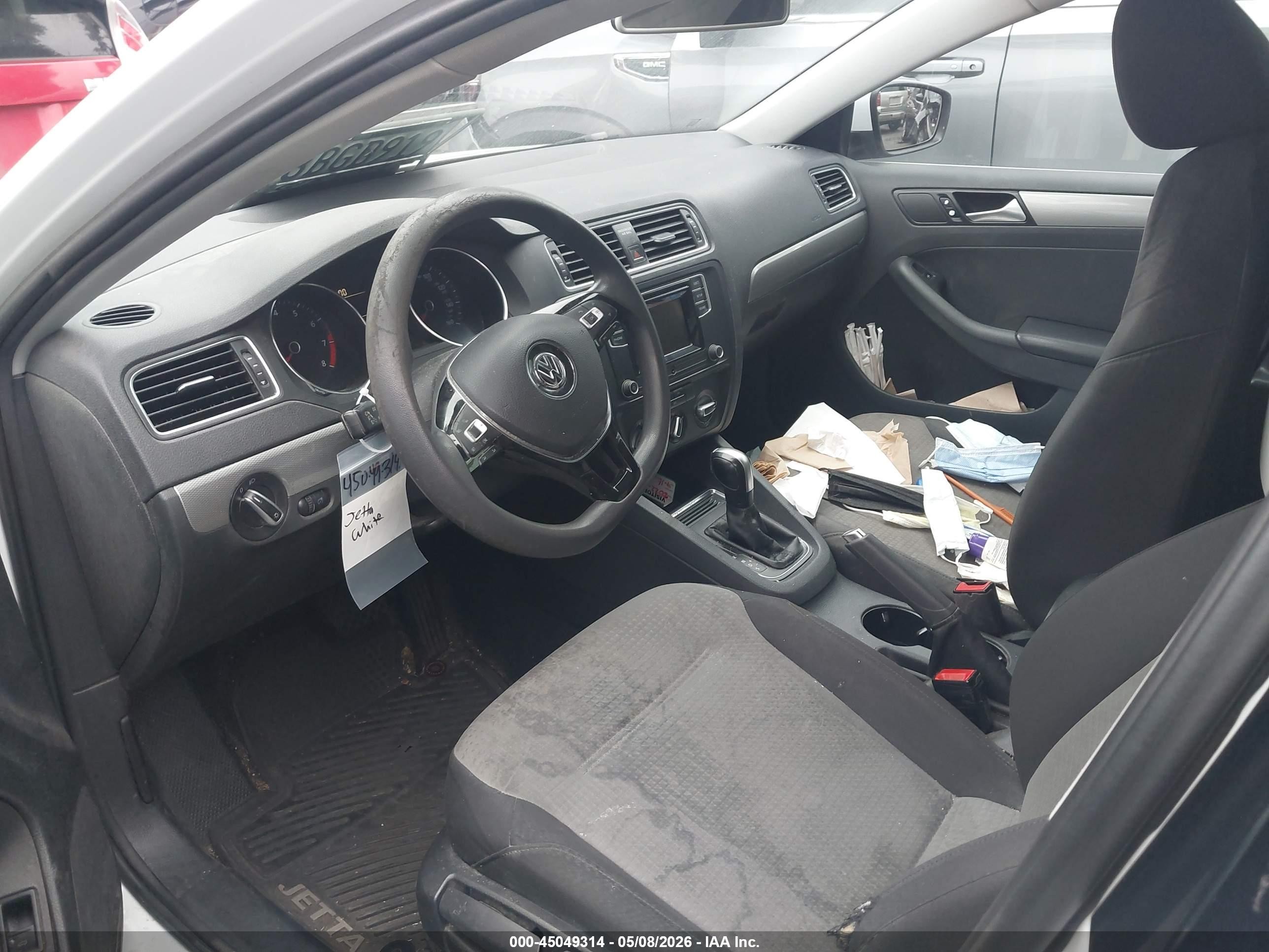 2017 Volkswagen Jetta 1.4t S Белый vin: 3VW2B7AJ7HM396159