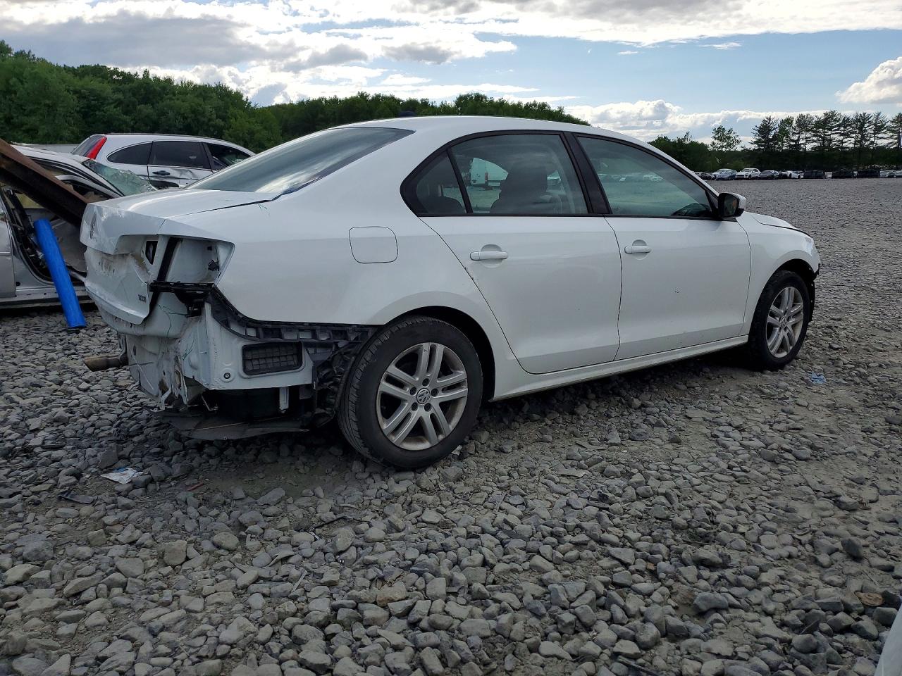 2018 Volkswagen Jetta S White vin: 3VW2B7AJ7JM252097