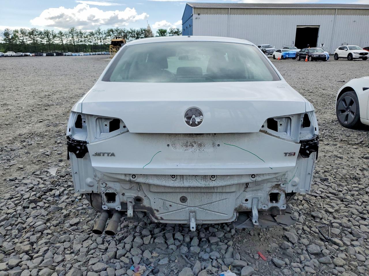 2018 Volkswagen Jetta S White vin: 3VW2B7AJ7JM252097