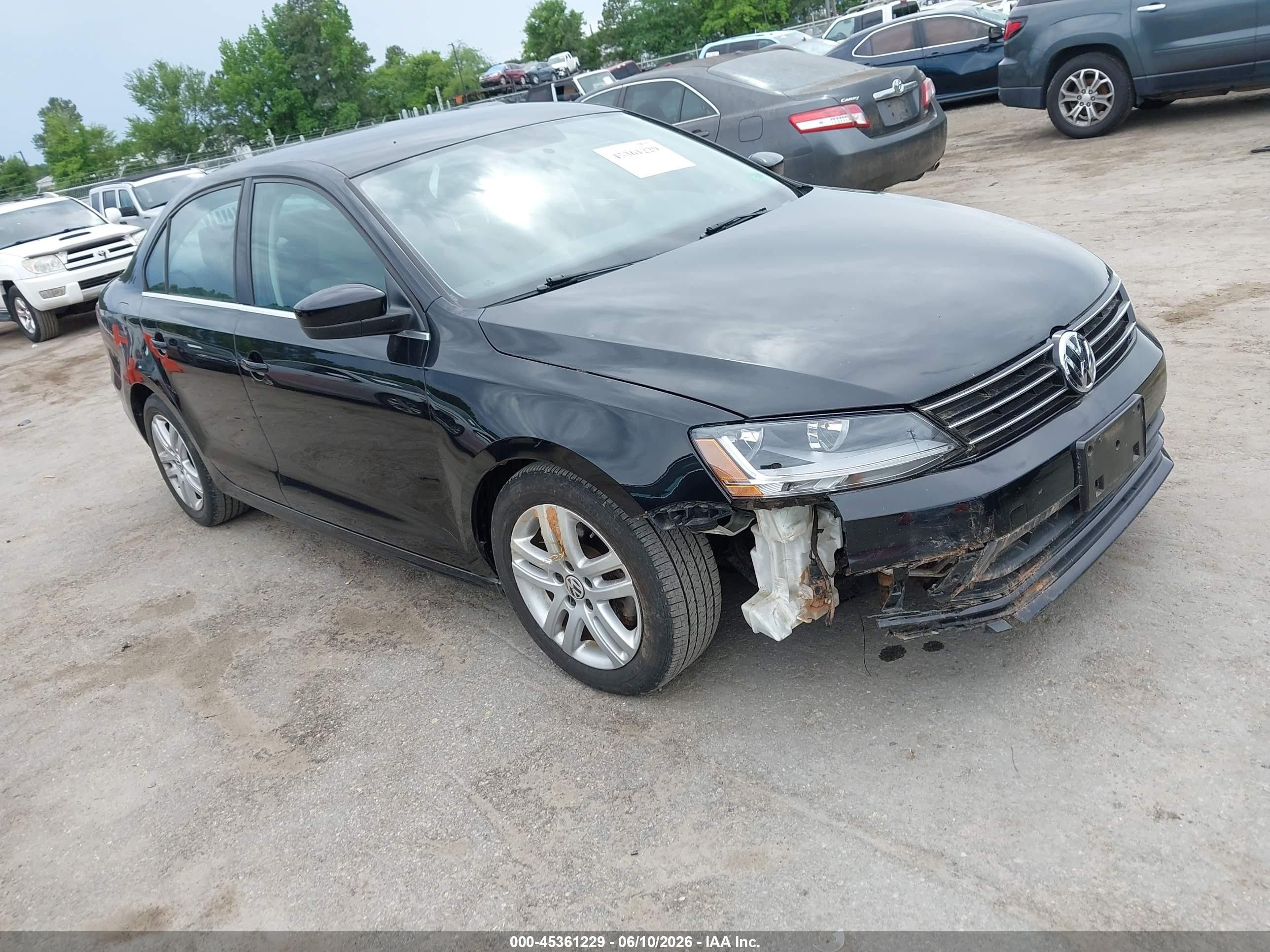 3VW2B7AJ9HM211352