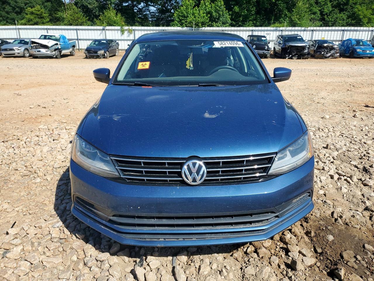 2018 Volkswagen Jetta S Синий vin: 3VW2B7AJ9JM210773