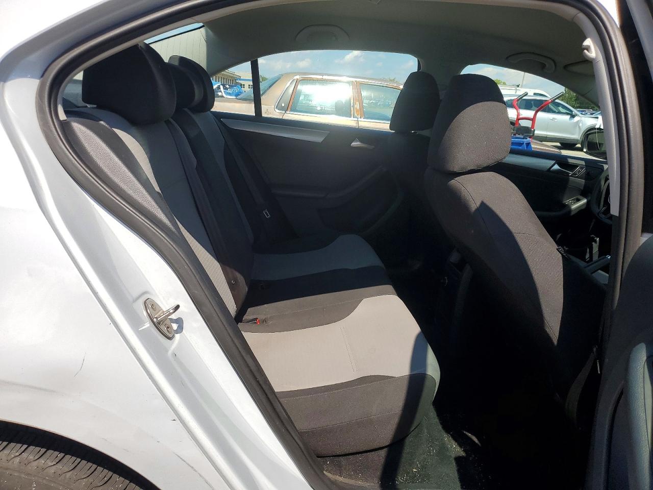 2018 Volkswagen Jetta S Gray vin: 3VW2B7AJ9JM258564