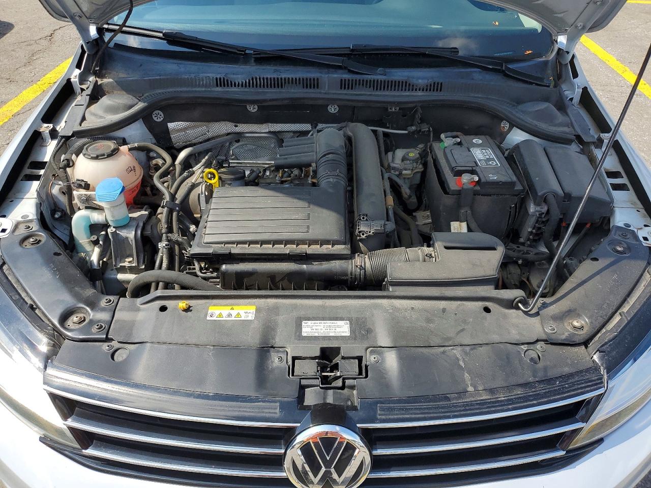 2018 Volkswagen Jetta S Gray vin: 3VW2B7AJ9JM258564