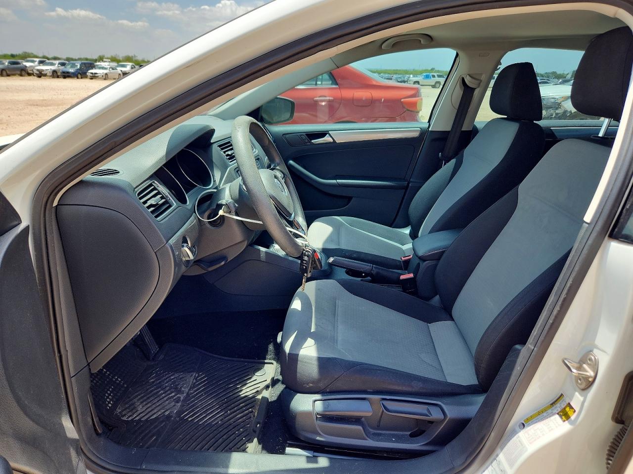2017 Volkswagen Jetta S White vin: 3VW2B7AJXHM311203