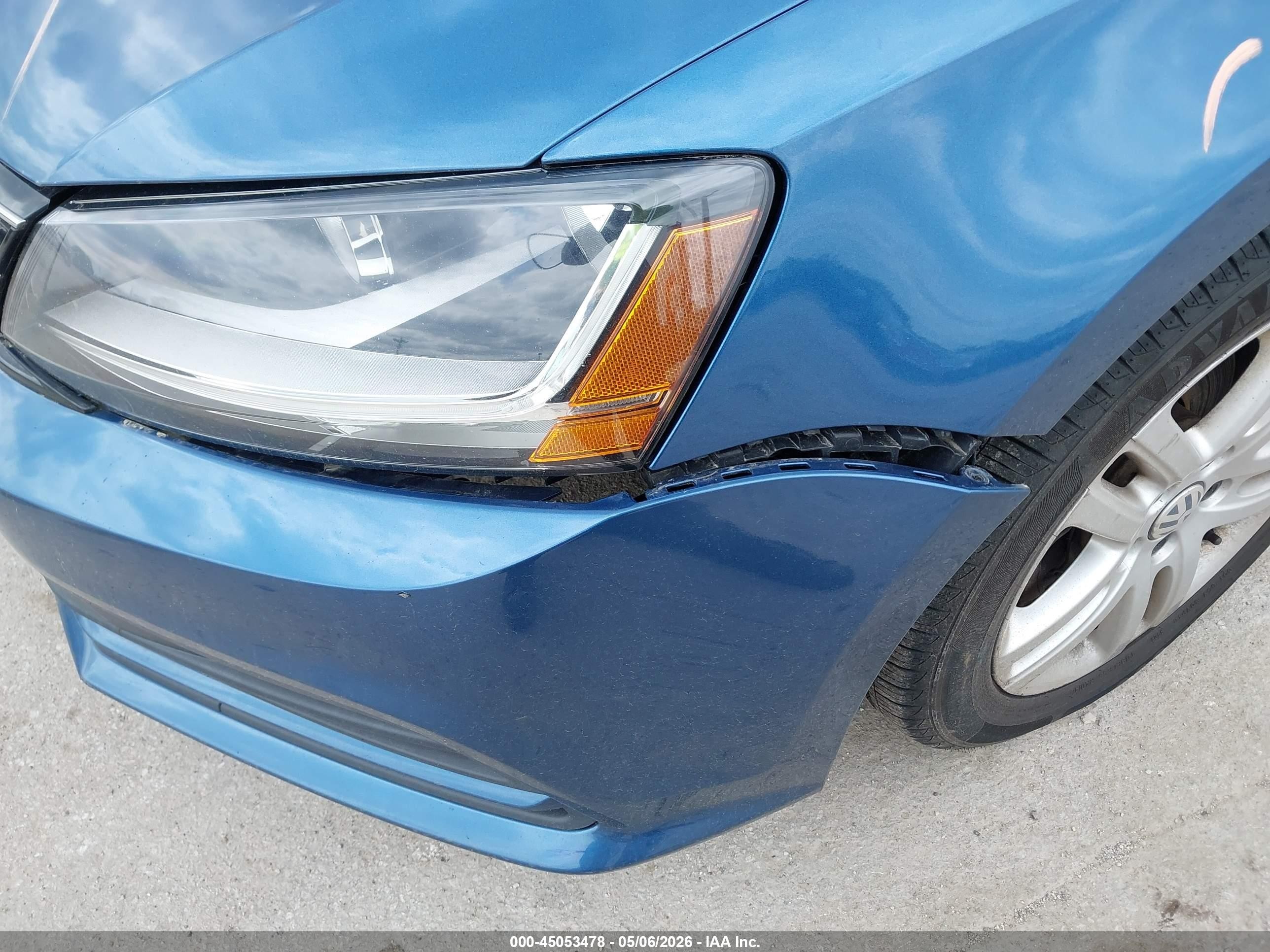 2018 Volkswagen Jetta 1.4t S Blue vin: 3VW2B7AJXJM261828