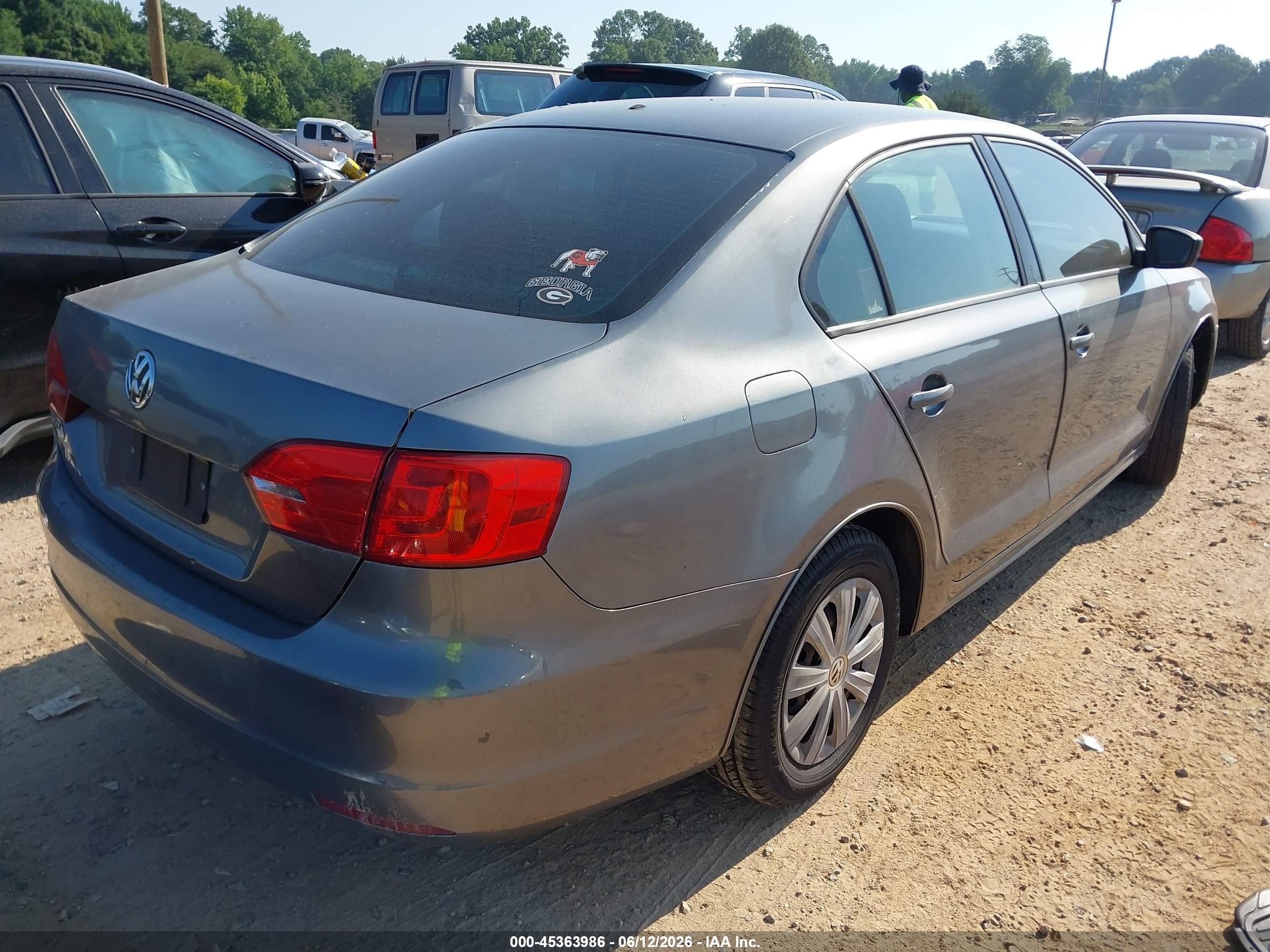 2011 Volkswagen Jetta 2.0l S Gray vin: 3VW2K7AJ0BM010107