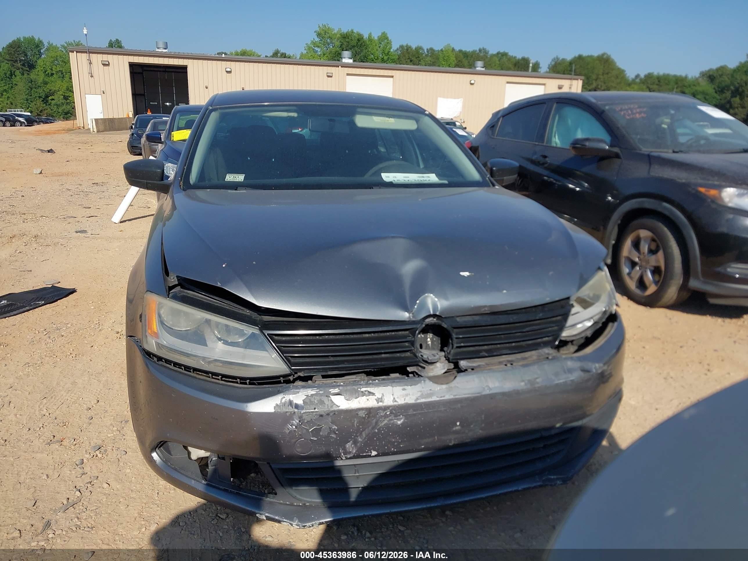2011 Volkswagen Jetta 2.0l S Gray vin: 3VW2K7AJ0BM010107