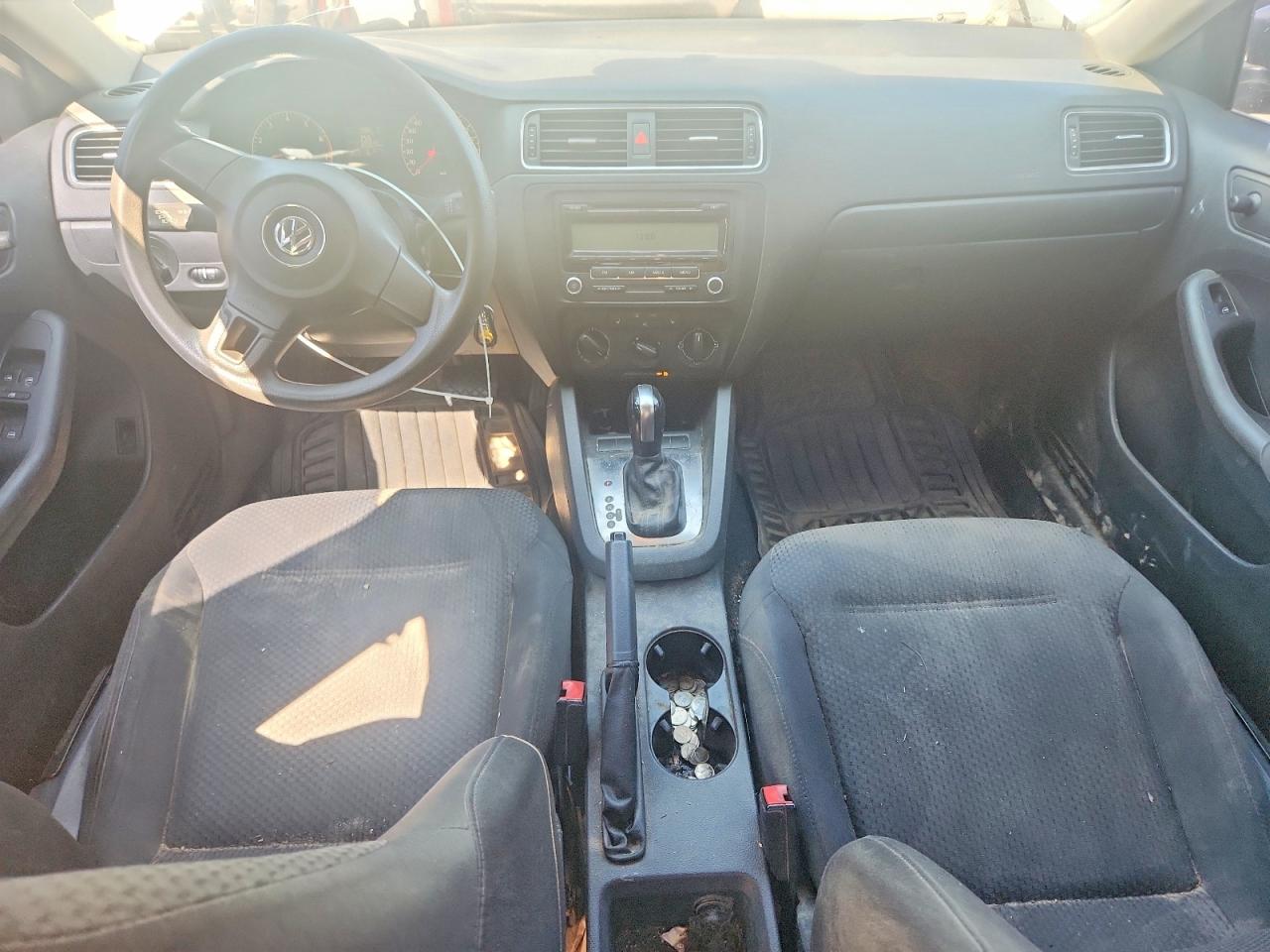 2011 Volkswagen Jetta Base Silver vin: 3VW2K7AJ0BM376066